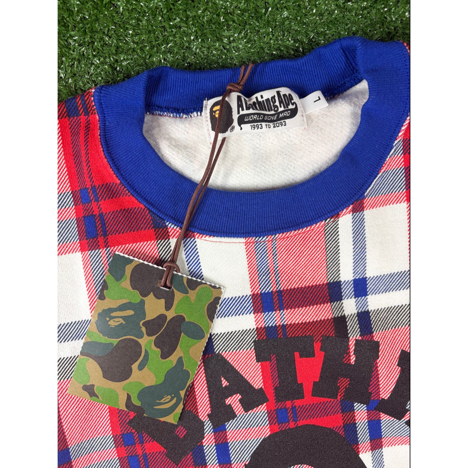 Bape Bape London Plaid Check RLX Crewneck Sweater Size Large Size US L / EU 52-54 / 3 - 3 Thumbnail