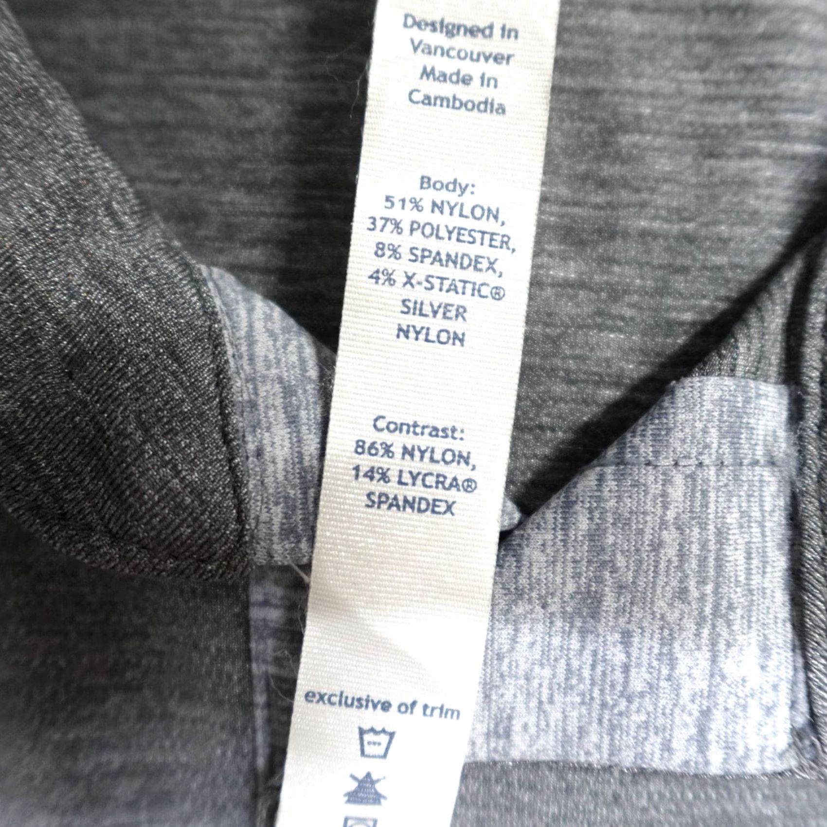 Lululemon Lululemon Polo Shirt Gray Solid Short Sleeve 4 Buttons Large Mens Shirt Polo Ladies? Size US L / EU 52-54 / 3 - 4 Thumbnail