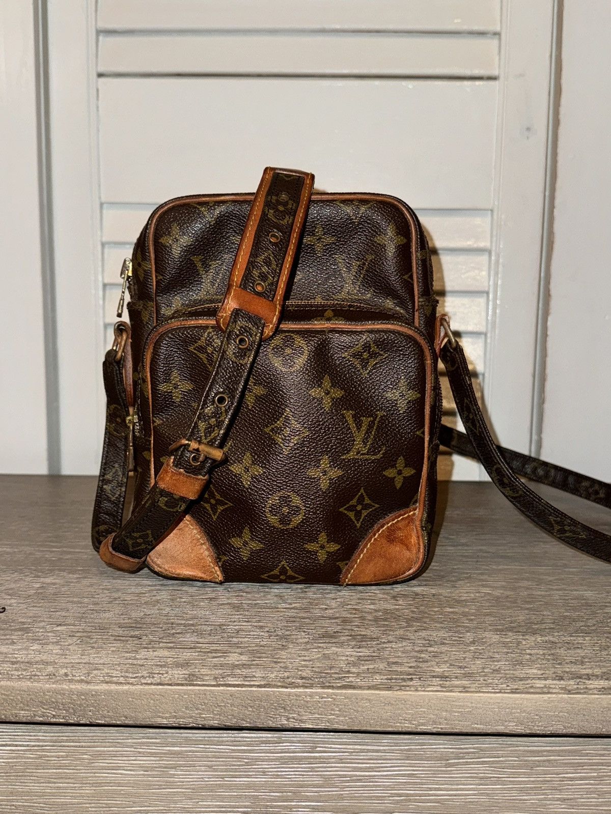 Louis Vuitton Louis Vuitton Amazon Crossbody Size ONE SIZE - 1 Thumbnail