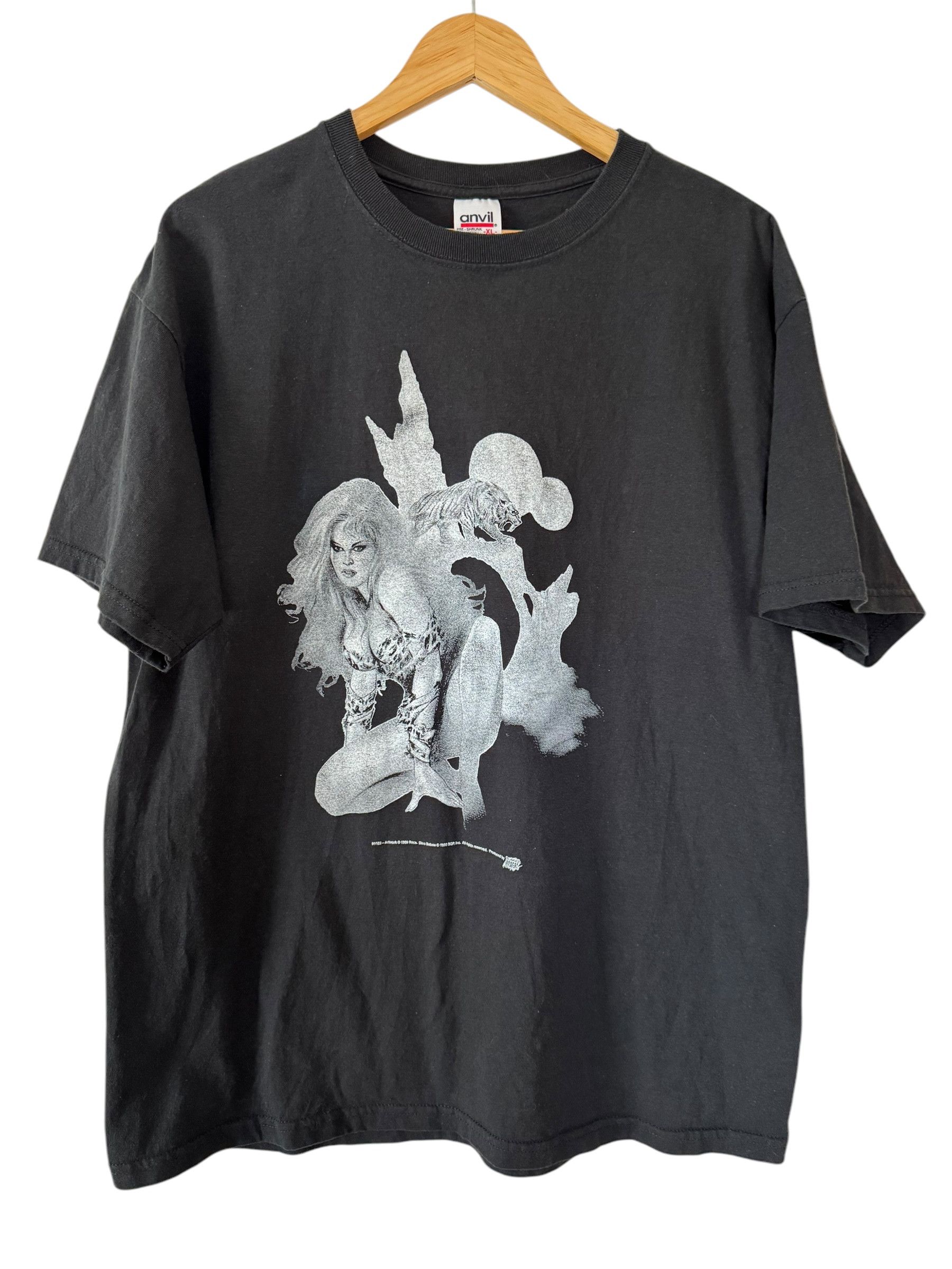 Vintage 1999 Dino Babes Comic T-shirt