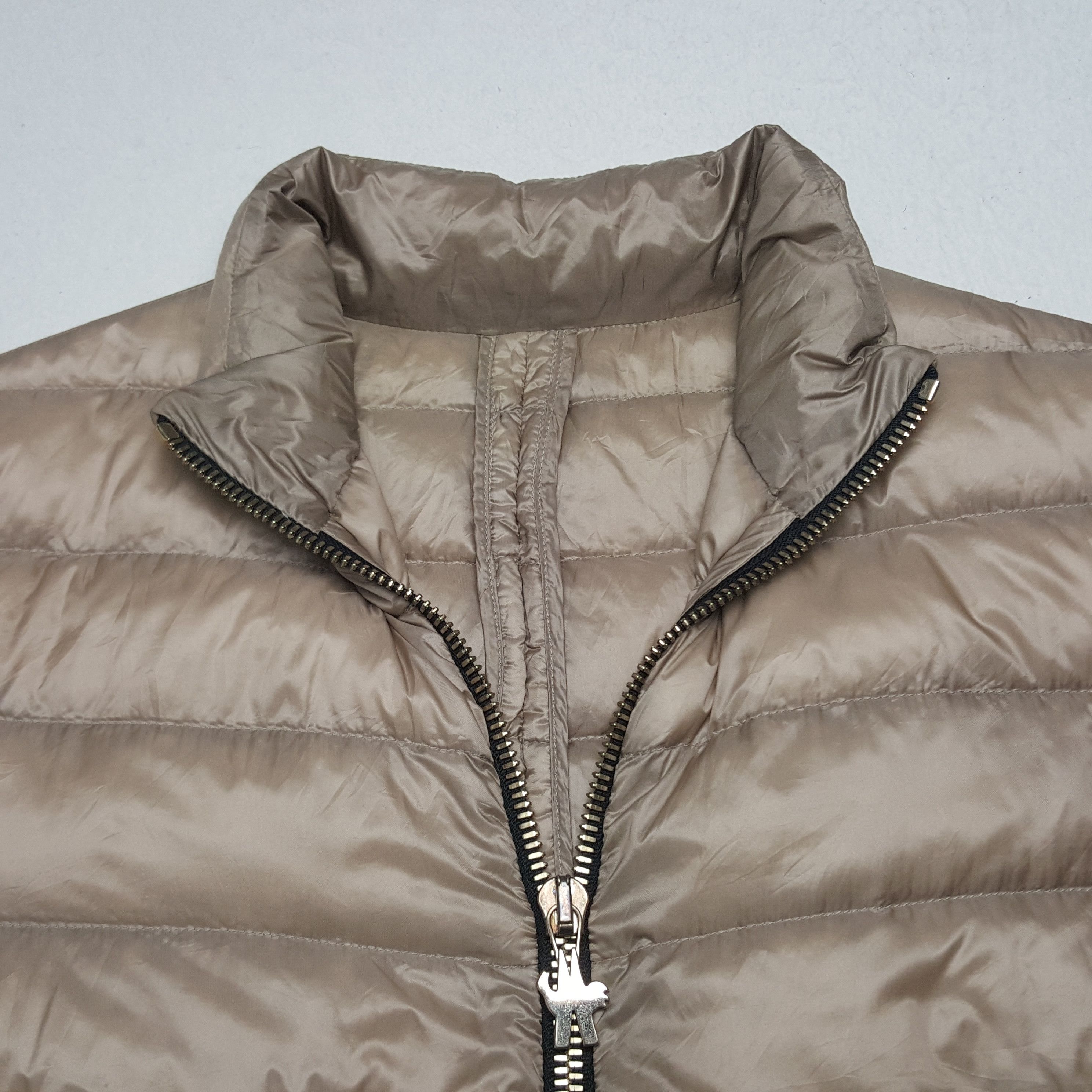 Moncler × Vintage Vintage Moncler Italy Zebra Puffer Jacket Size S / US 4 / IT 40 - 4 Thumbnail