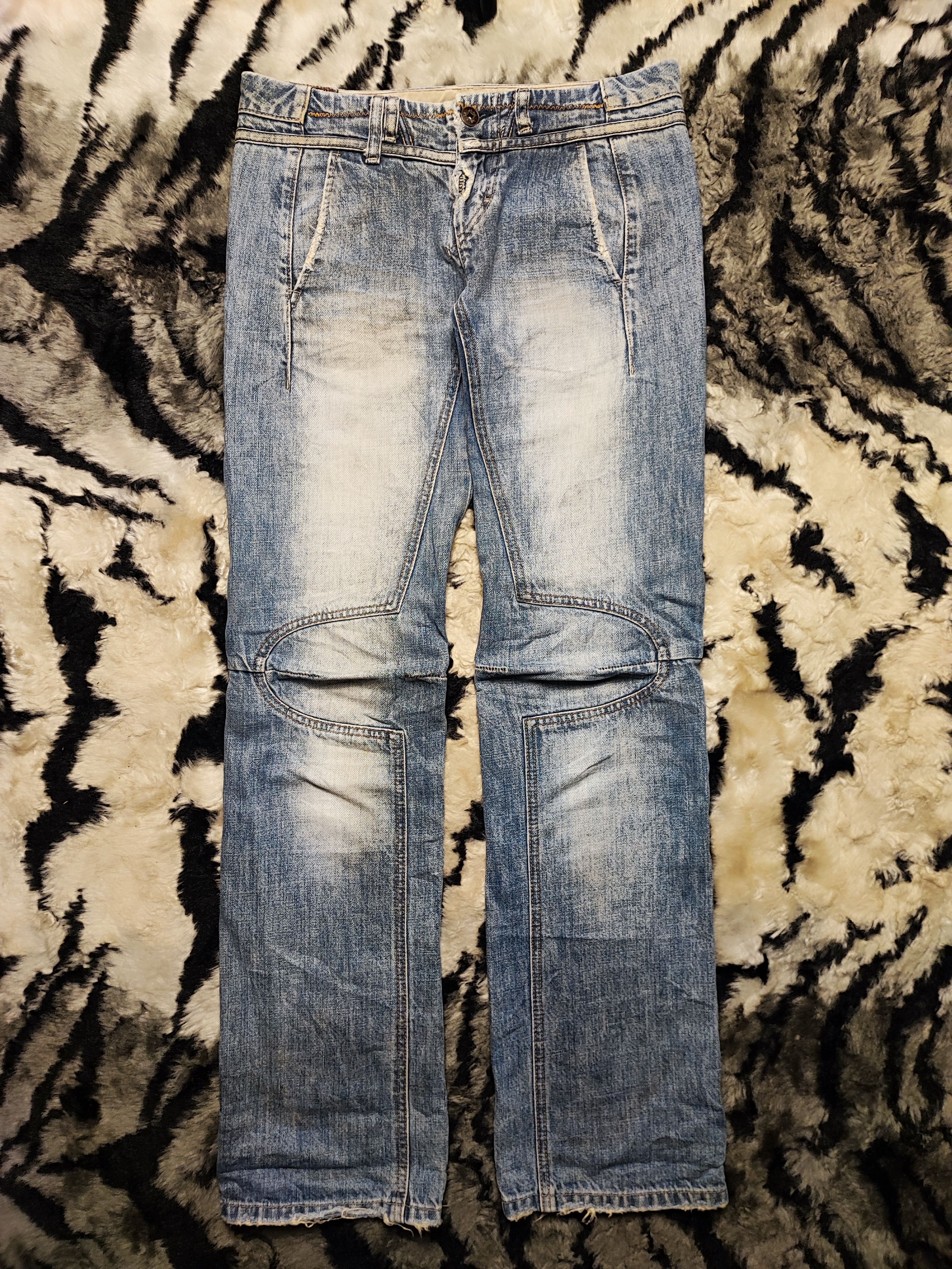 Marithe + Francois Girbaud MFG Panelled Denim Distressed Wash Techwear Aesthetic W29x31 Size US 29 - 4 Thumbnail