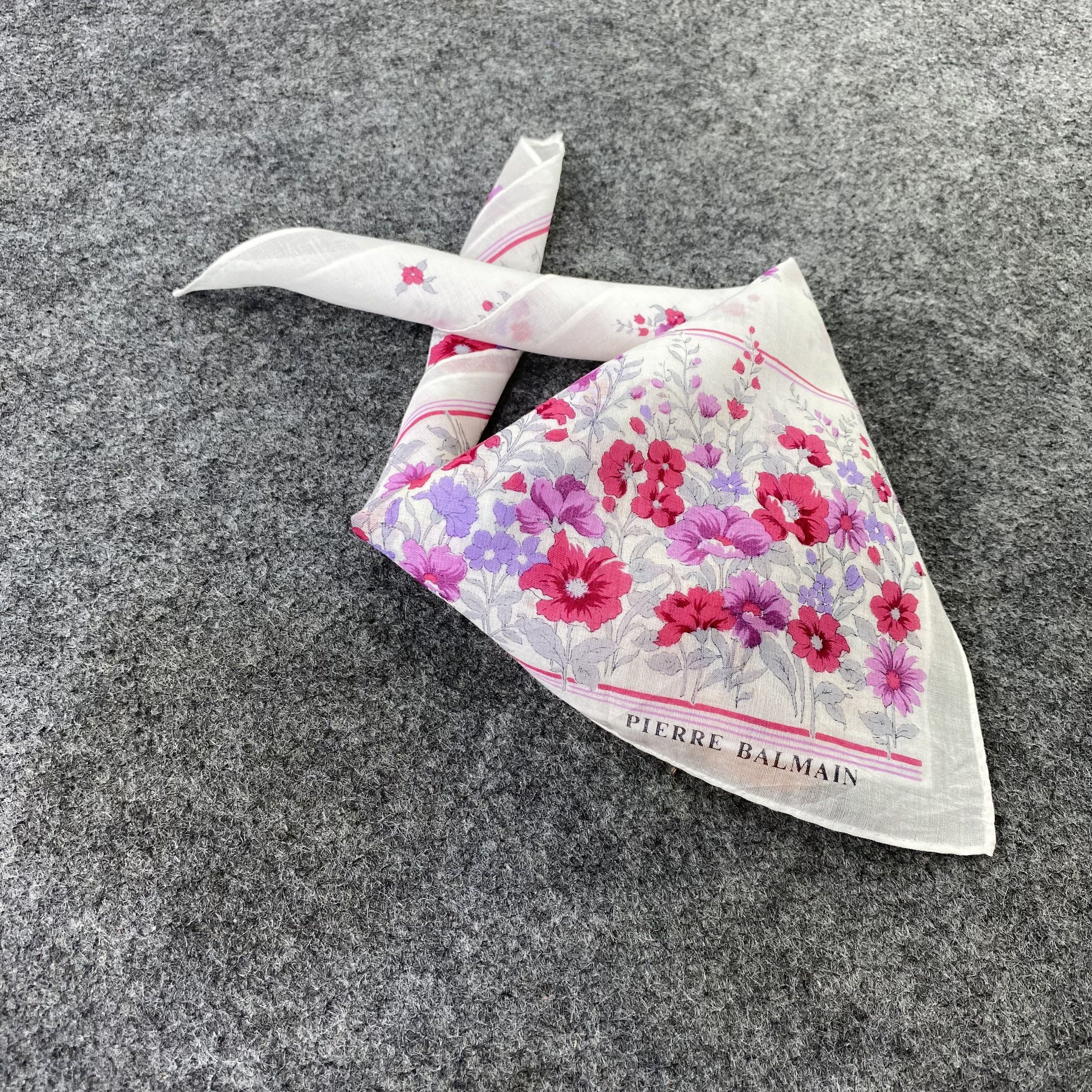 Pierre Balmain Pierre Balmain Handkerchief / Bandana / Neckerchief -B768 Size ONE SIZE - 1 Thumbnail