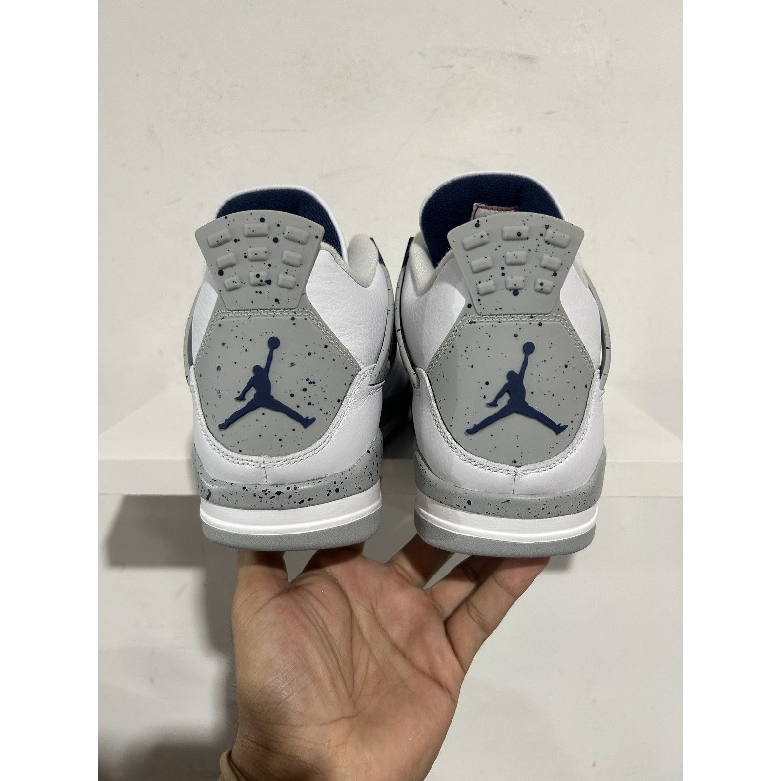 JORDAN 4 MIDNIGHT NAVY SIZE 11 NEW