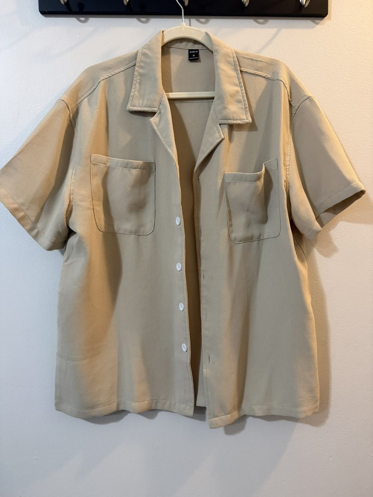 Shein SHEIN Manfinity Homme Button Up Shirt + Shorts Set Size US M / EU 48-50 / 2 - 2 Thumbnail