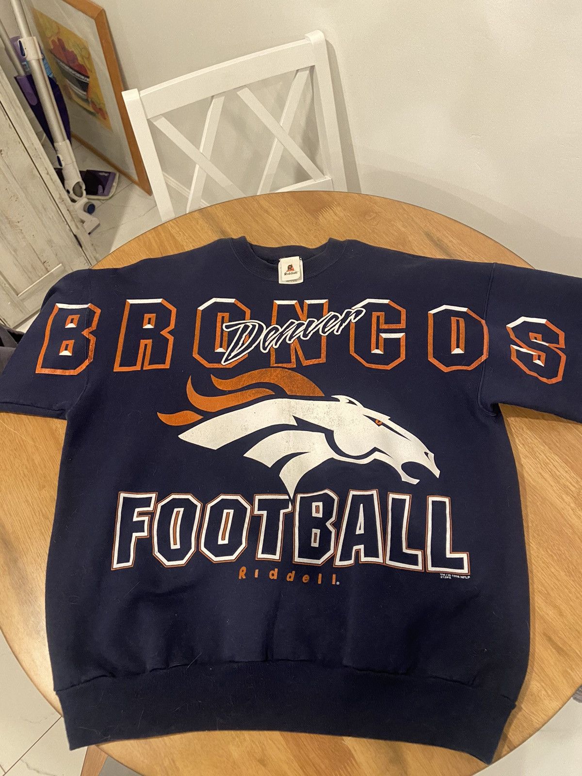NFL × Vintage Vintage Denver Broncos Sweatshirt Size US L / EU 52-54 / 3 - 3 Thumbnail