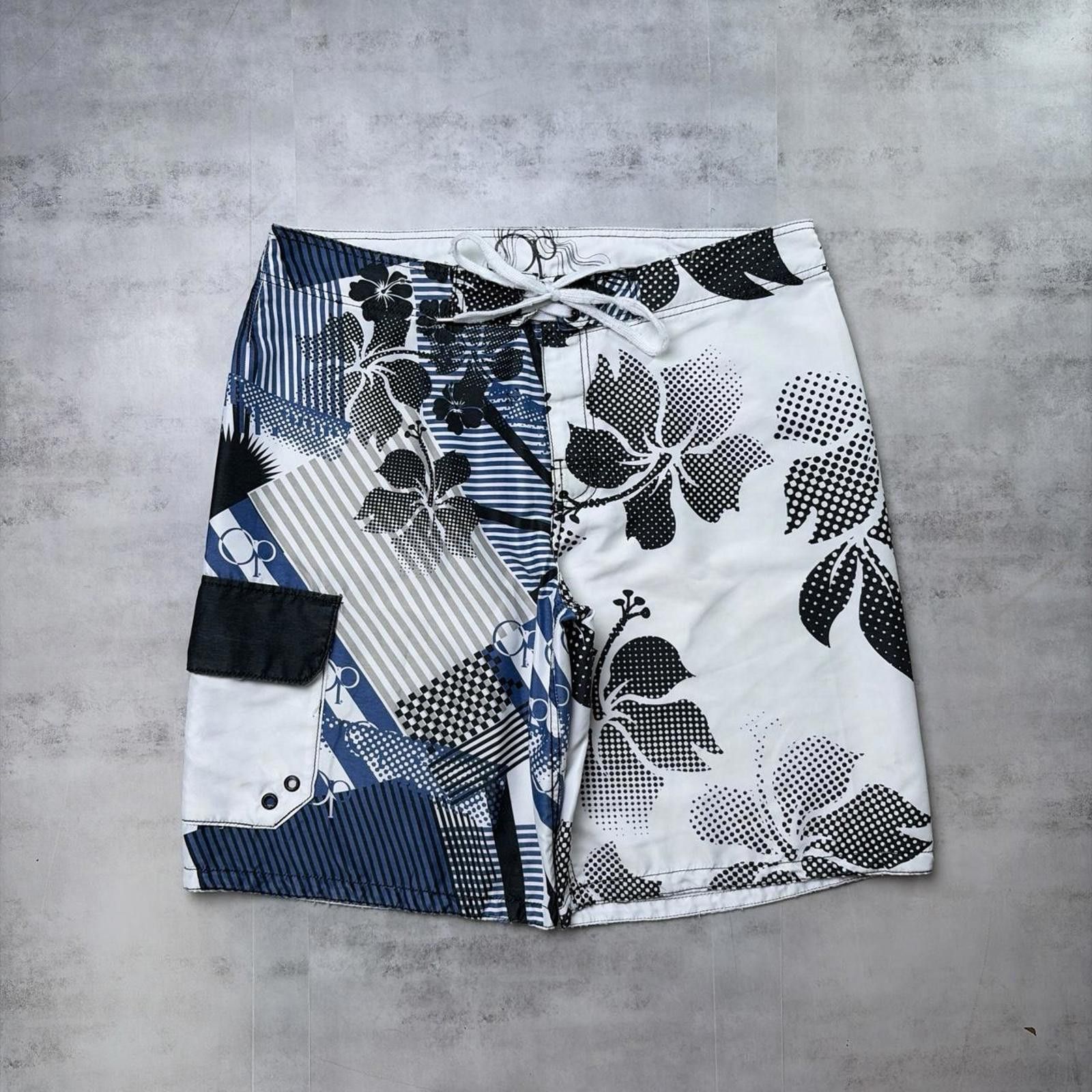 Ocean Pacific Y2K Ocean Pacific Grunge Surf Floral Baggy Board Shorts Size US 36 / EU 52 - 1 Thumbnail
