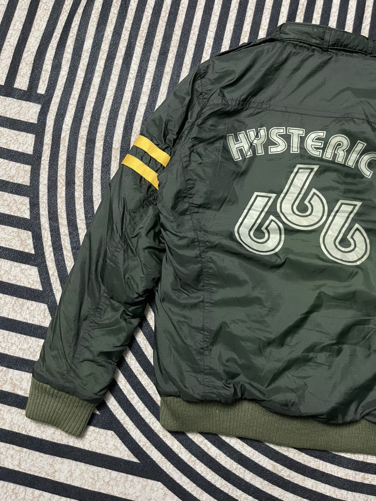 Hysteric Glamour 90s HYSTERIC GLAMOUR SNAKE MILITARY BOMBER JACKET KIDS SIZE Size US XXS / EU 40 - 15 Thumbnail