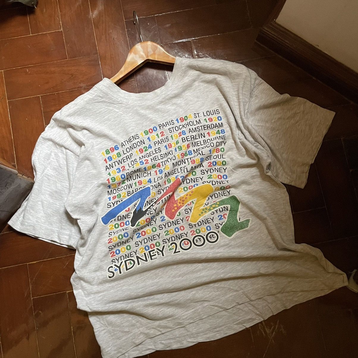 Other × Vintage Sydney Olympics Grey Tee Size US M / EU 48-50 / 2 - 1 Thumbnail