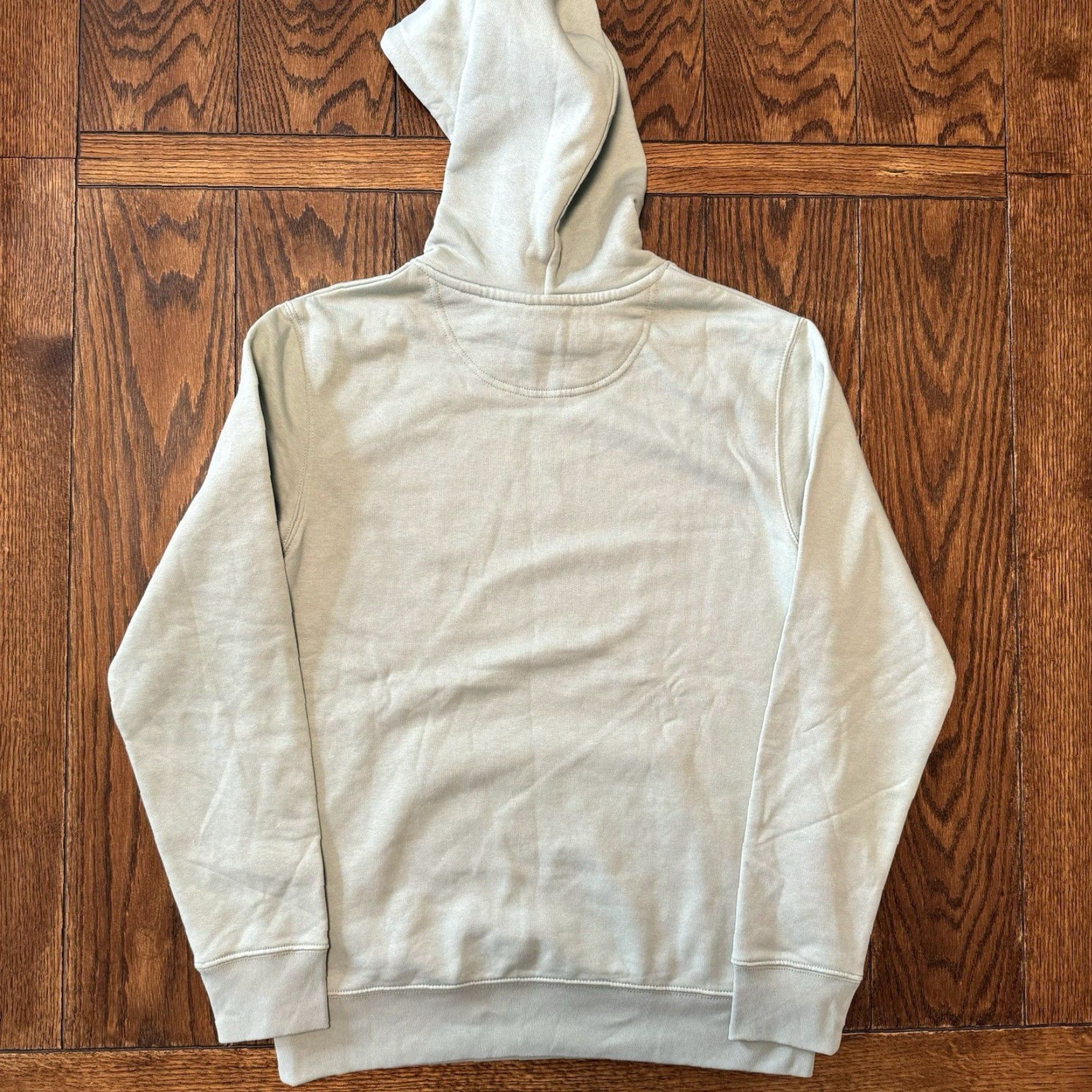 Logo 7 Chillpop Music Hoodie Men Green Size M Pullover Hooded Logo Sweatshirt Knit Cotton Polyester Chest Pocket Regular Fit 26.5 21 Pit to Pit New Size US M / EU 48-50 / 2 - 6 Thumbnail