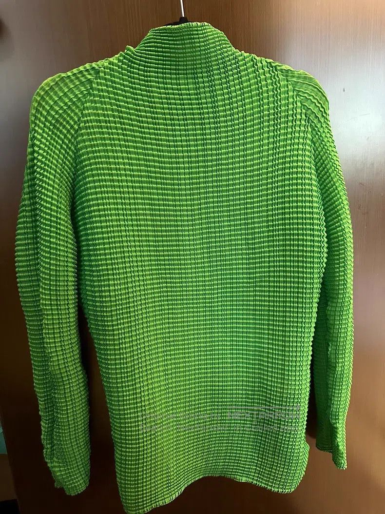 Issey Miyake Issey Miyake Green Long Sleeve Top Size M / US 6-8 / IT 42-44 - 1 Thumbnail