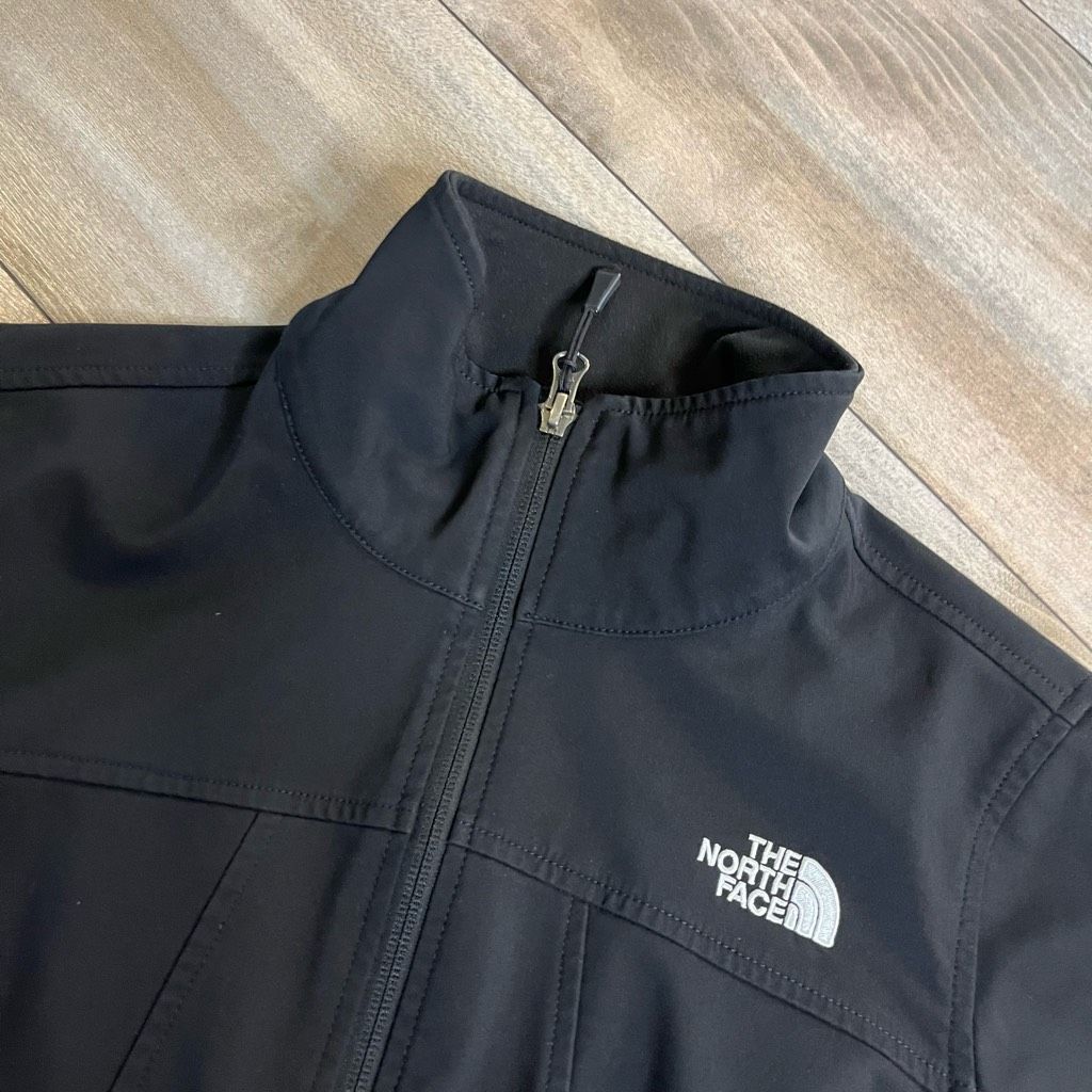 The North Face North Face Black Full Zip Jacket Women Medium Size M / US 6-8 / IT 42-44 - 2 Thumbnail