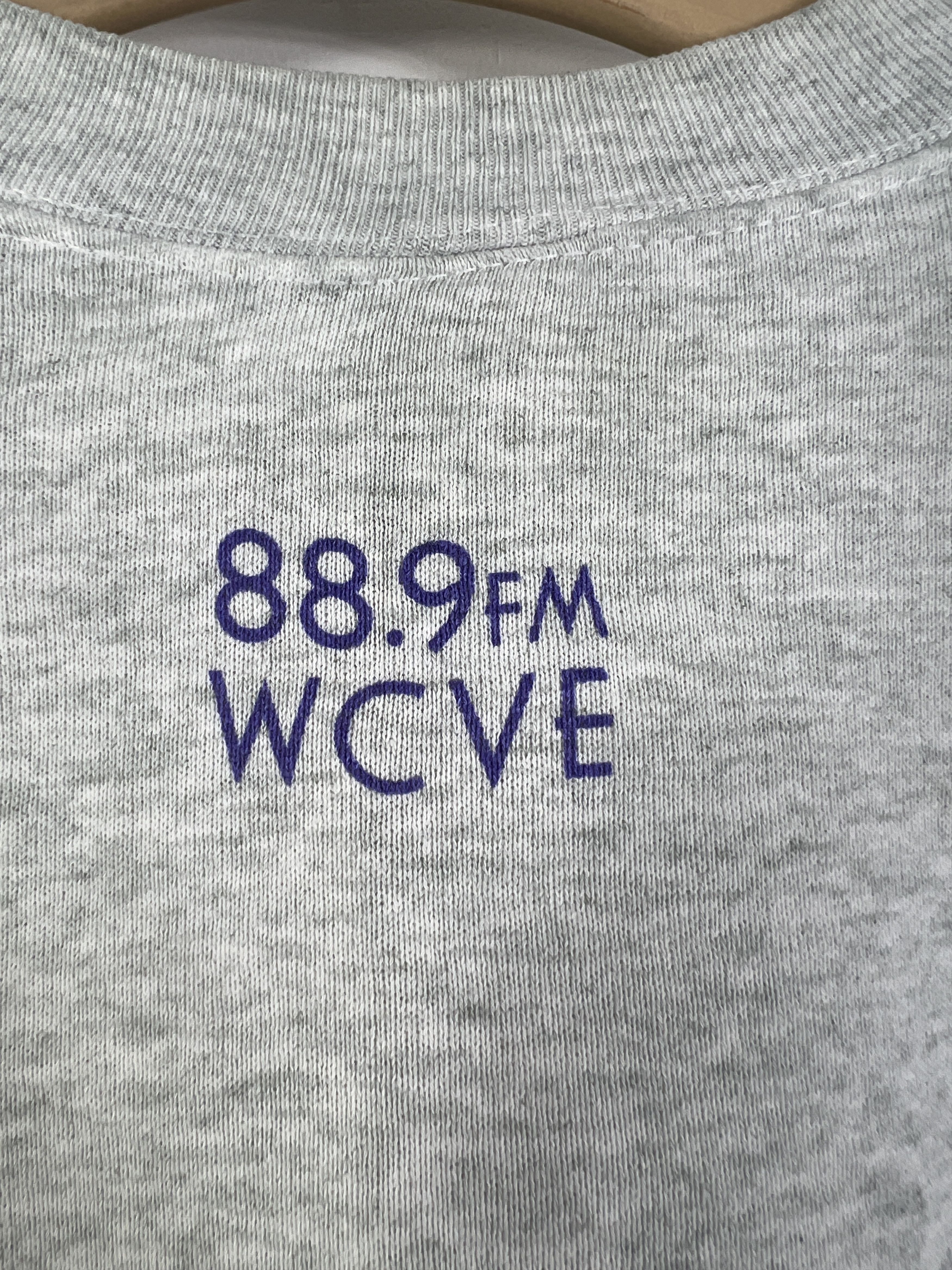Vintage No.5068 VTG 90s 88.9fm WCVE Promo Graphic Sweatshirt (XL) Size US XL / EU 56 / 4 - 8 Thumbnail