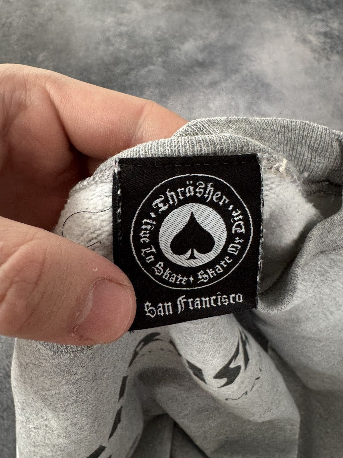 Thrasher Vintage Thrasher Skateboarding Logo Gray Sweatshirt Size US S / EU 44-46 / 1 - 8 Thumbnail