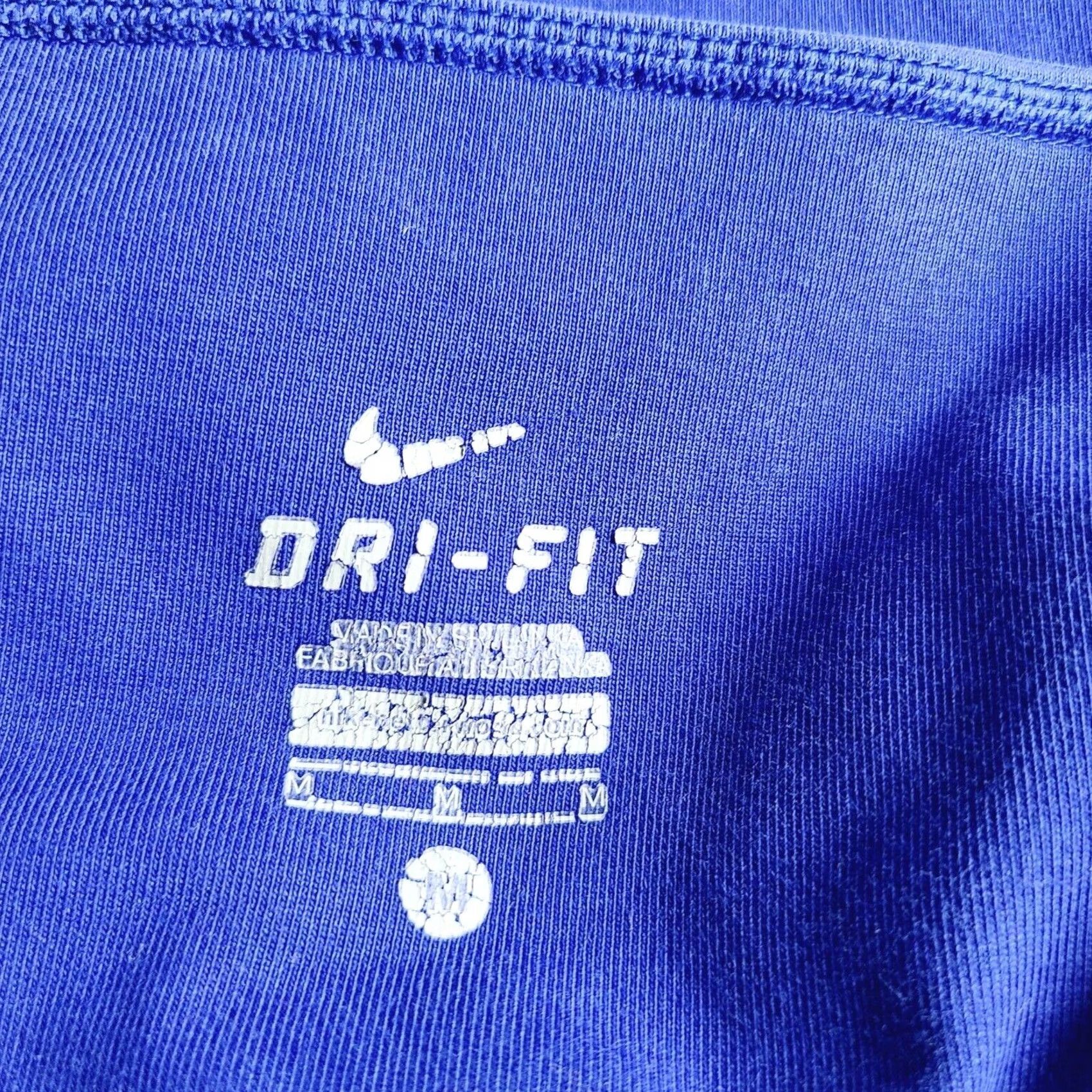 Nike VINTAGE? Nike Dri-Fit Navy Blue White Stretch Athletic Capri Leggings - Medium Women Blue Capris M Athletic Nike Dri-FIT | Womens Activewear Size 32" / US 10 / IT 46 - 6 Thumbnail