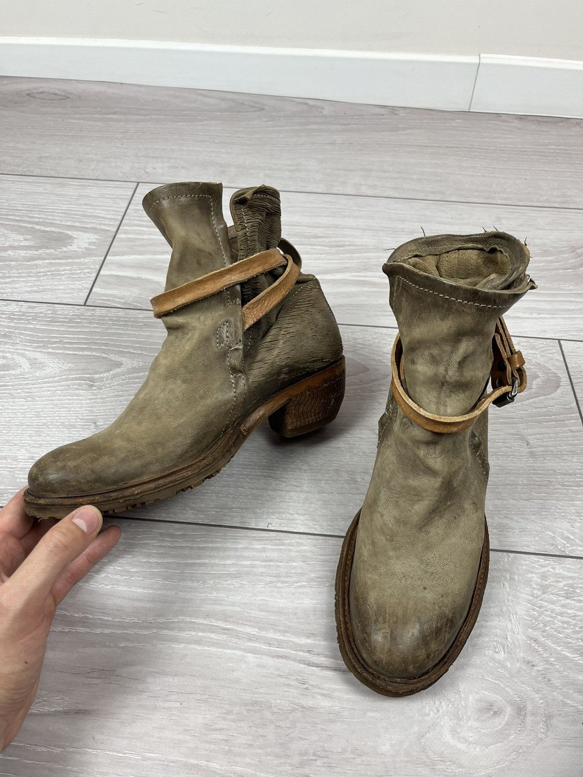 A.S.98 A.S. 98 Airsteps Avante Garde Beige Leather Heel Boots Size US 8 / IT 38 - 14 Thumbnail