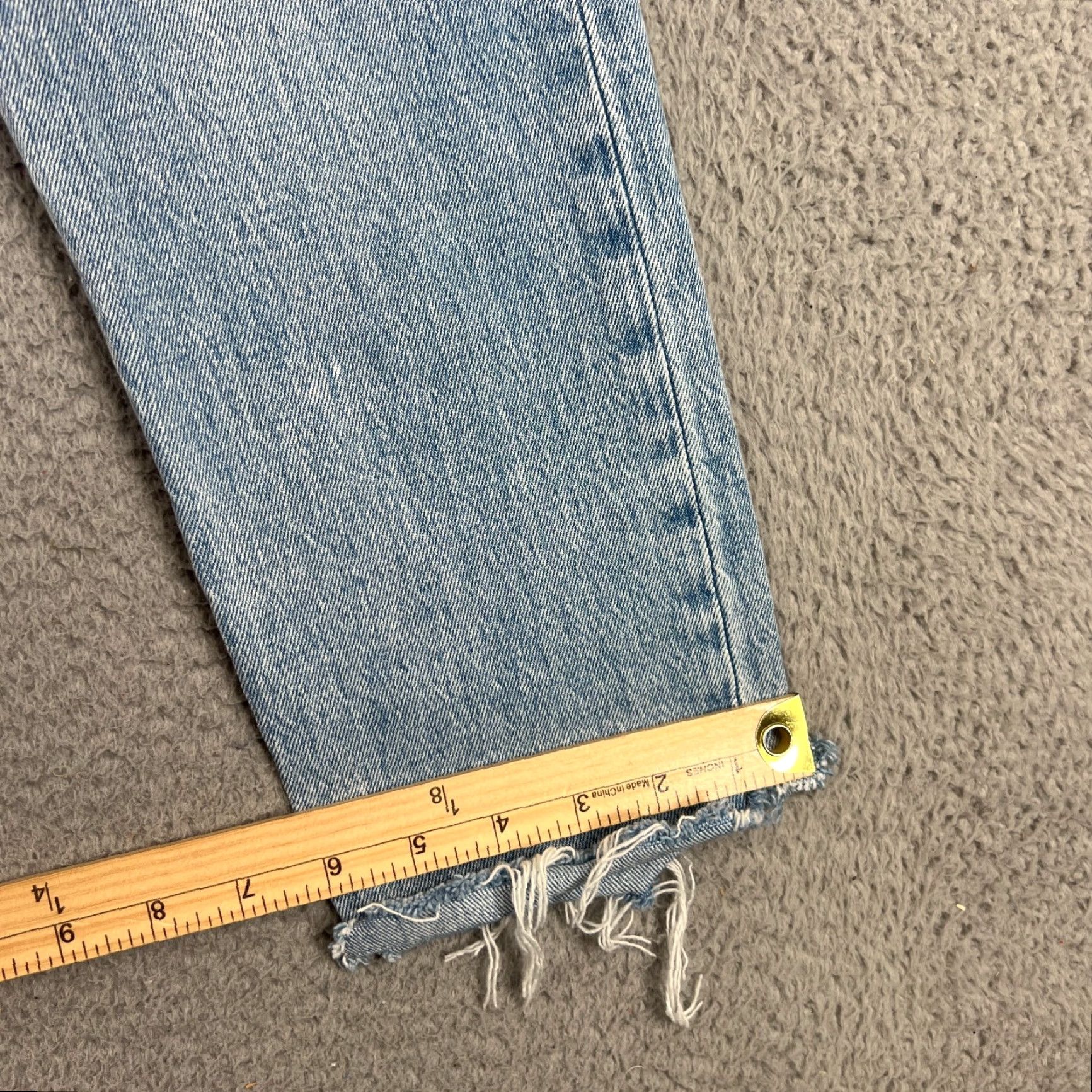 Levi's VINTAGE Levi's 501 Jeans Skinny 29 Womens Premium Denim Button Fly Frayed Cuff Blue 90s Womens Jeggings? Size 29" - 2 Thumbnail