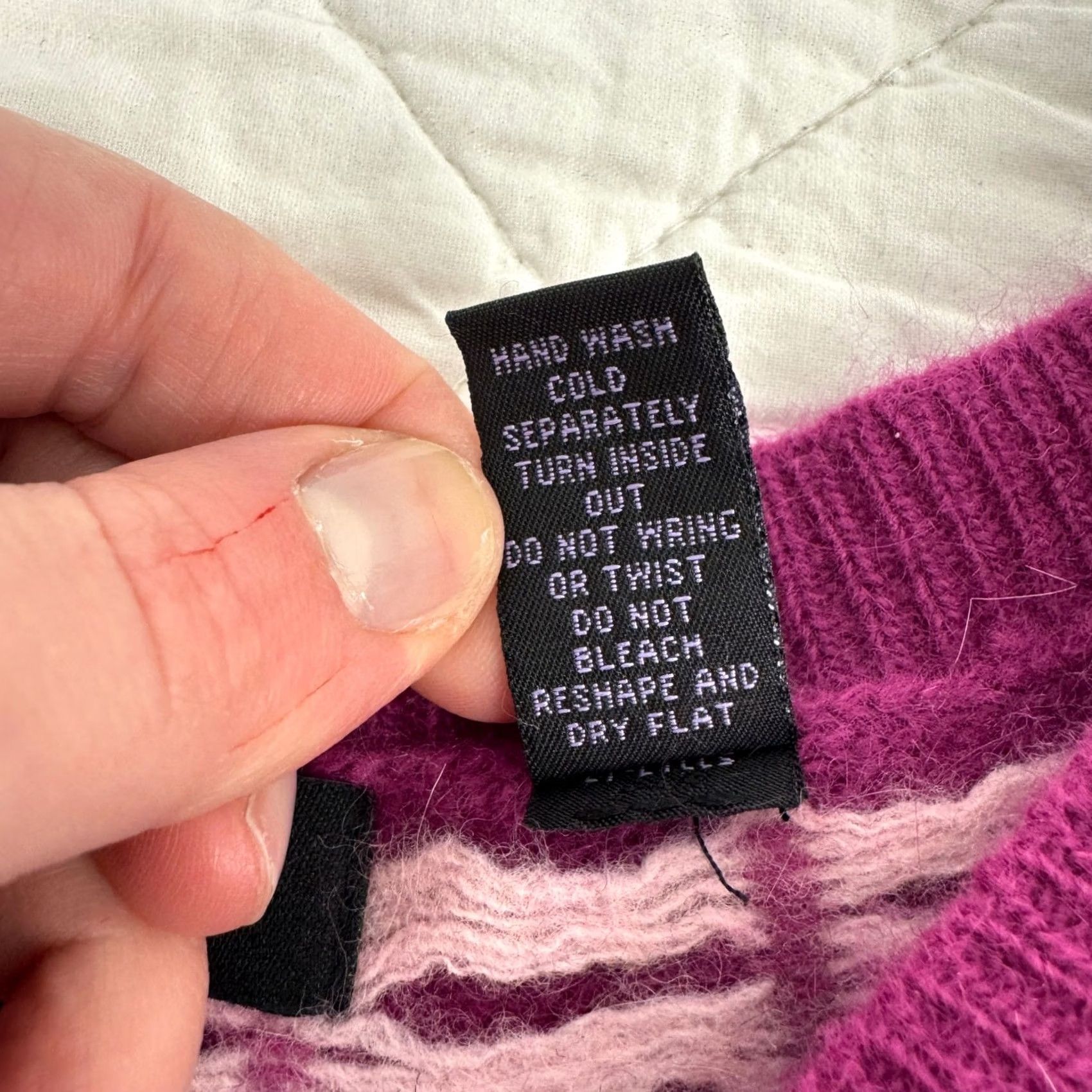 Vintage CONTEXT Sweater Womens XL Gray VTG Wool Angora Blend Fair Isle Sequin Magenta Charcoal Size XL / US 12-14 / IT 48-50 - 4 Thumbnail