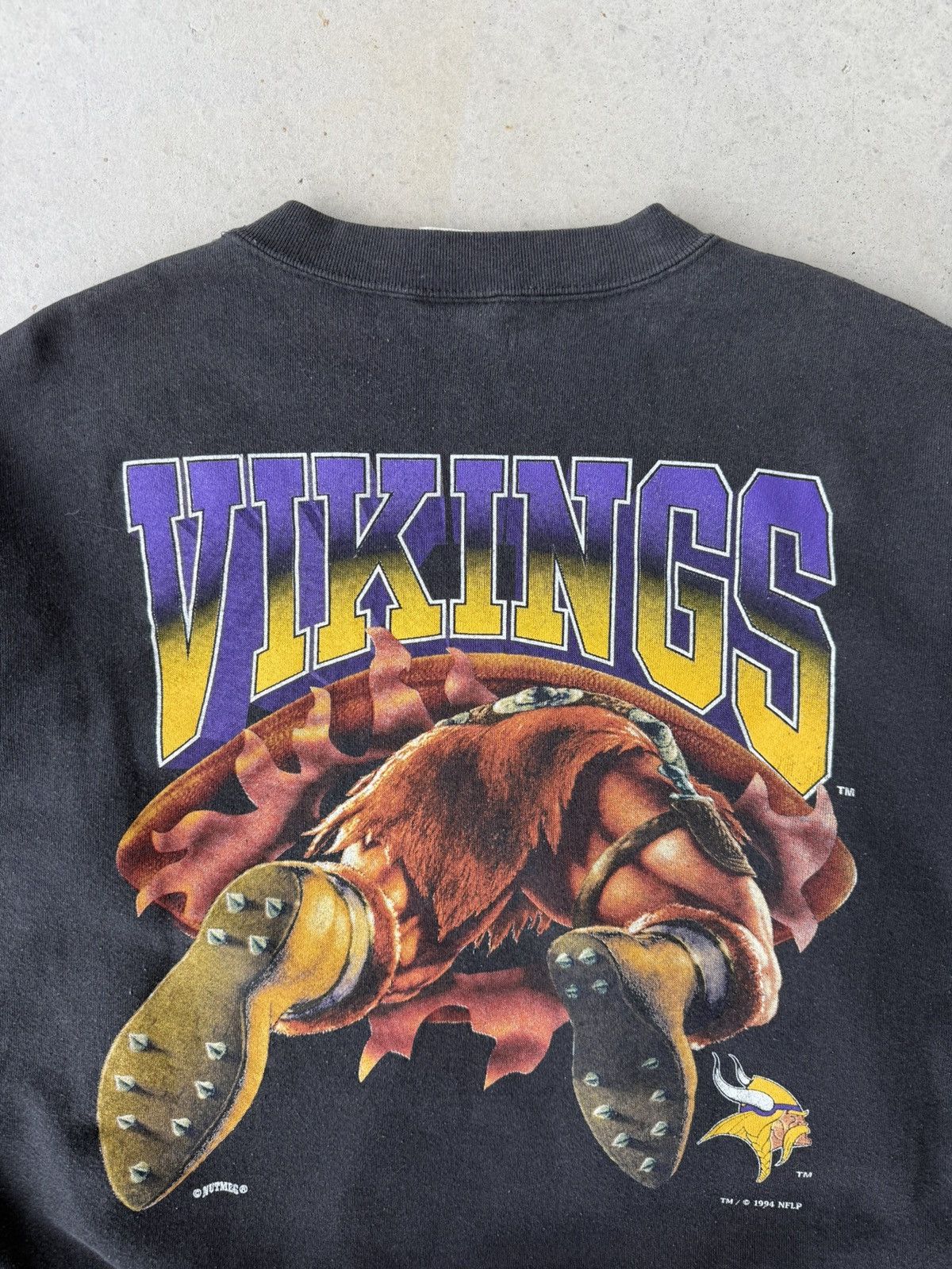 Vintage Vintage 90s Minnesota Vikings Nutmeg Breakthrough Crewneck Size US M / EU 48-50 / 2 - 4 Thumbnail