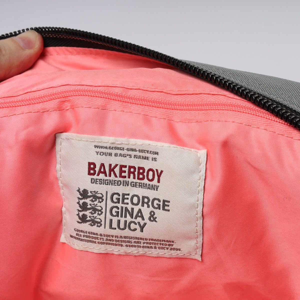 George Gina & Lucy GGL Bakerboy Black Carabiner Big size Bag y2k avantgarde Size ONE SIZE - 16 Thumbnail