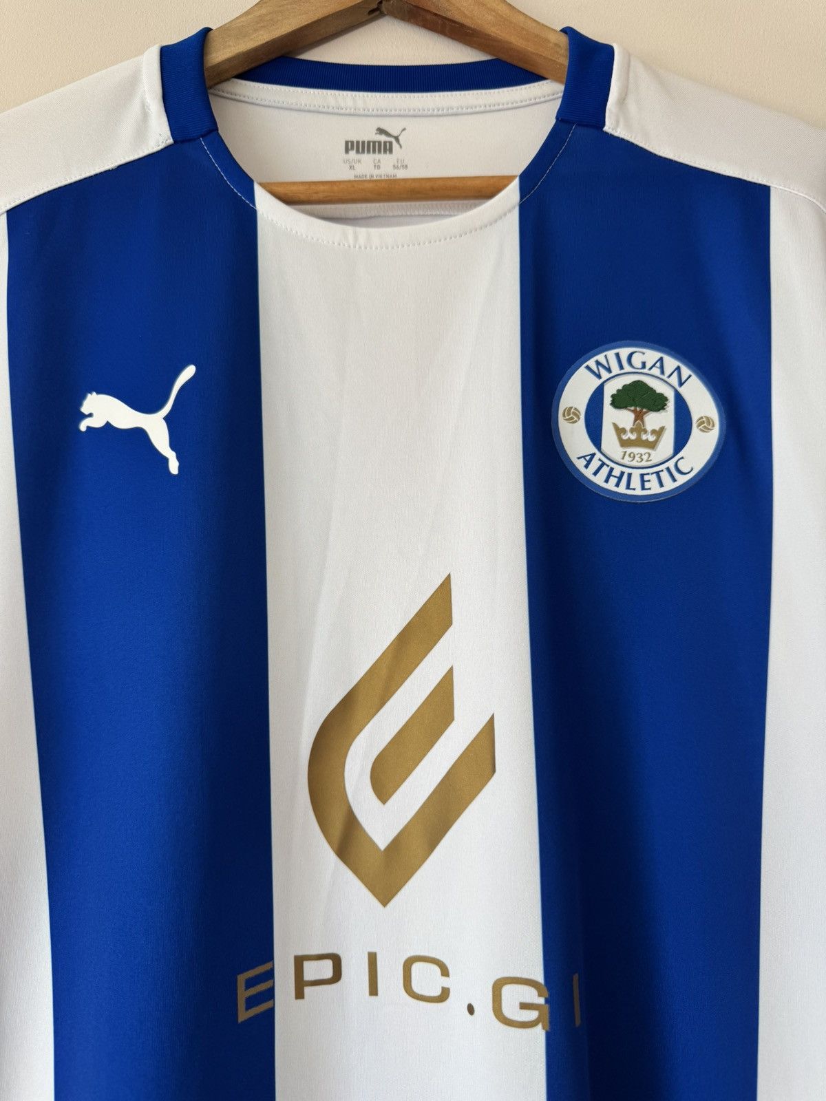 Puma Wigan Athletic 2021-2022 Home Soccer Jersey Football Shirt Size US XL / EU 56 / 4 - 5 Thumbnail