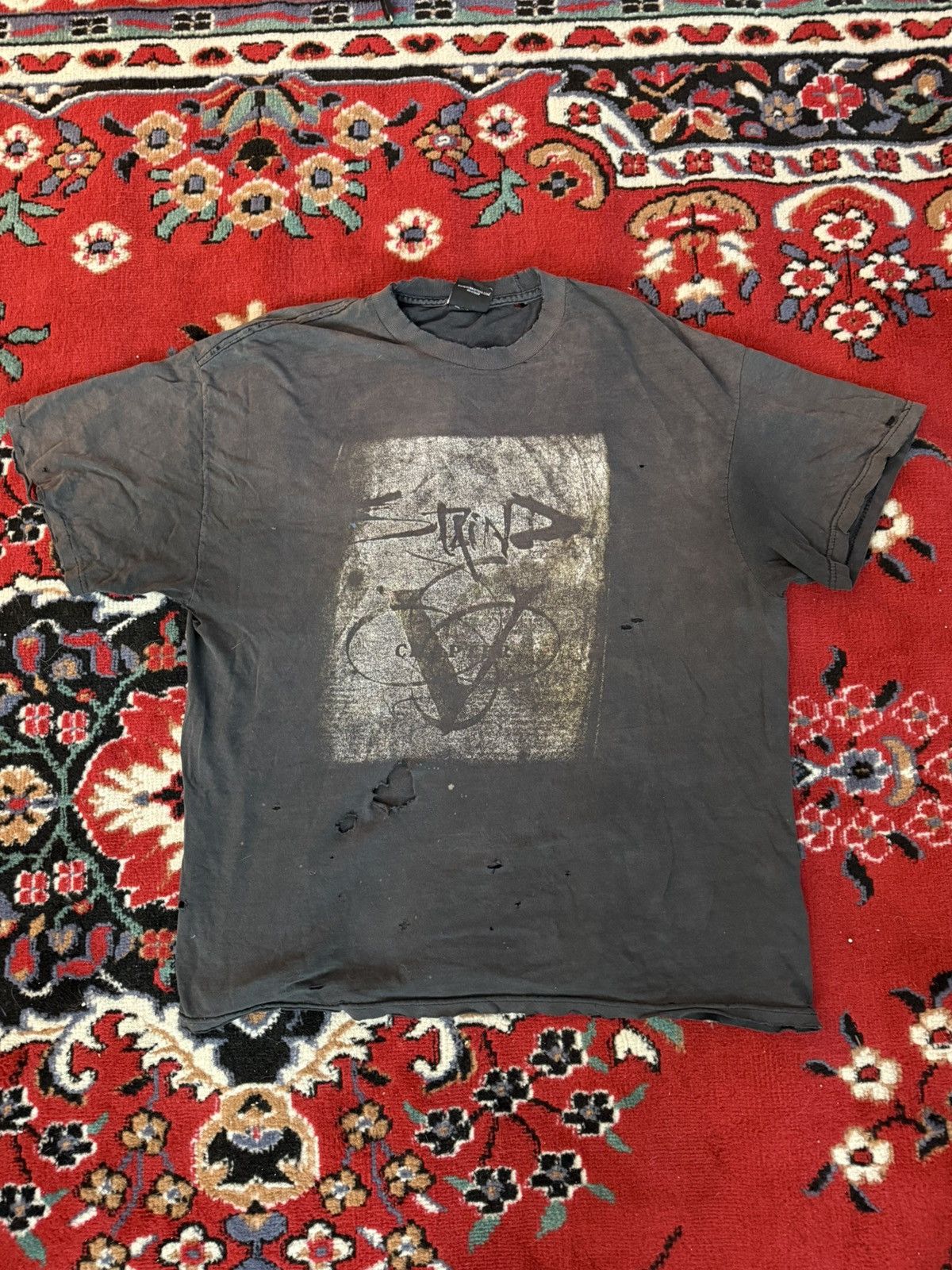 Vintage Vintage staind tshirt Size US L / EU 52-54 / 3 - 3 Thumbnail