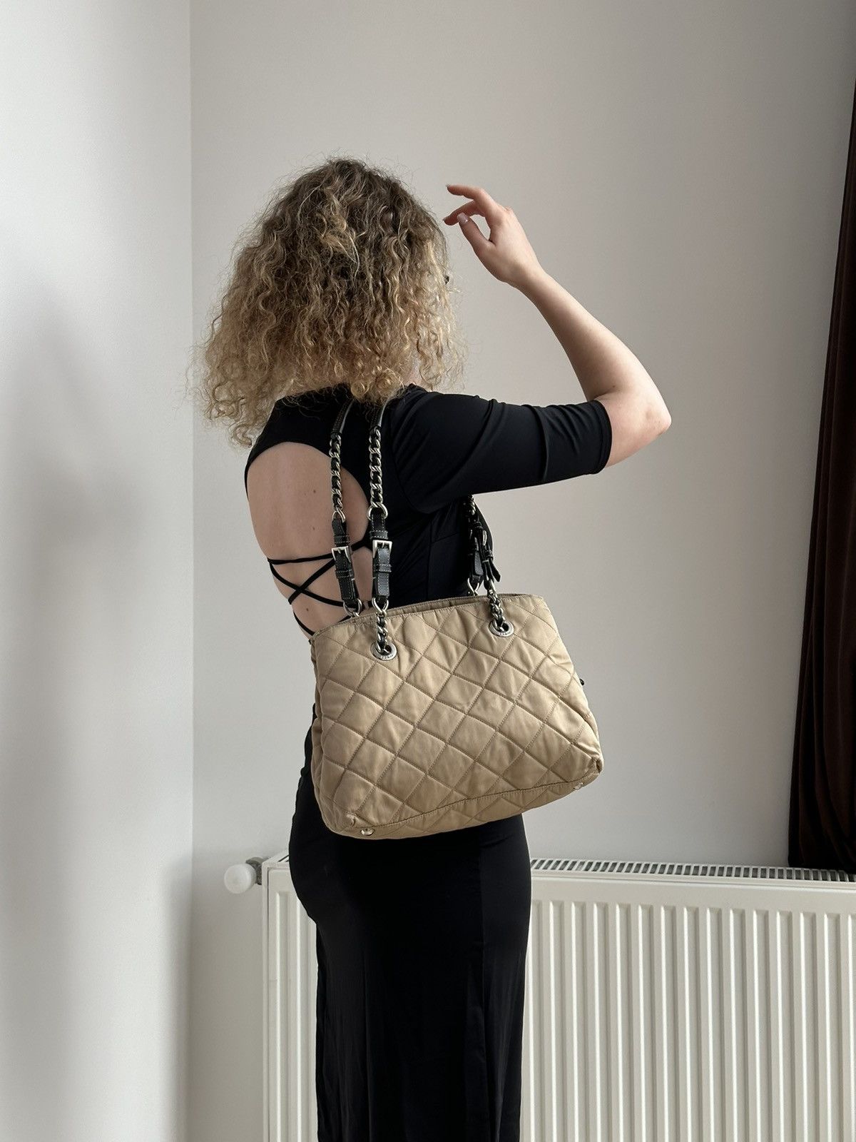 Prada Prada Quilted Chain Shoulder Bag Nylon Beige Tessuto bag Size ONE SIZE - 2 Thumbnail