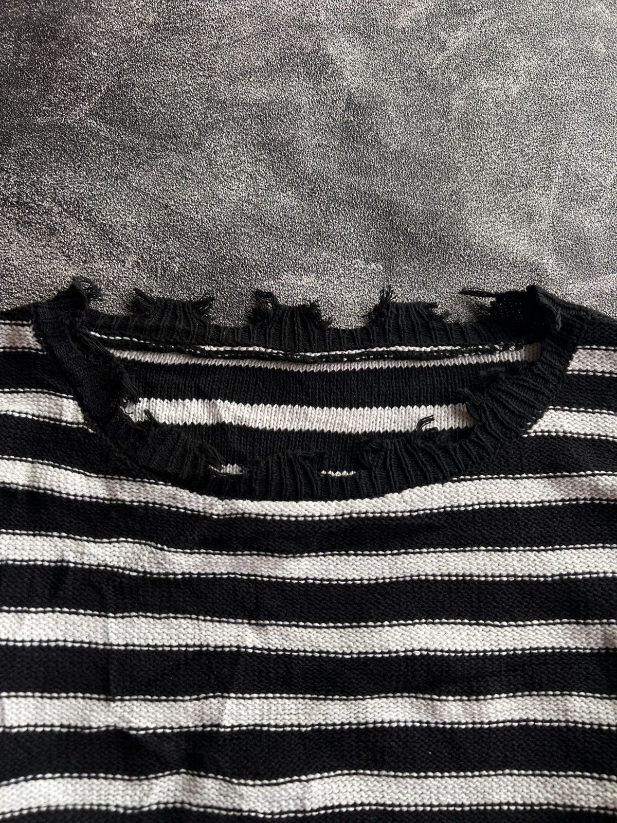 Japanese Brand Destroyed Stripes Knit Sweater Size US M / EU 48-50 / 2 - 2 Thumbnail