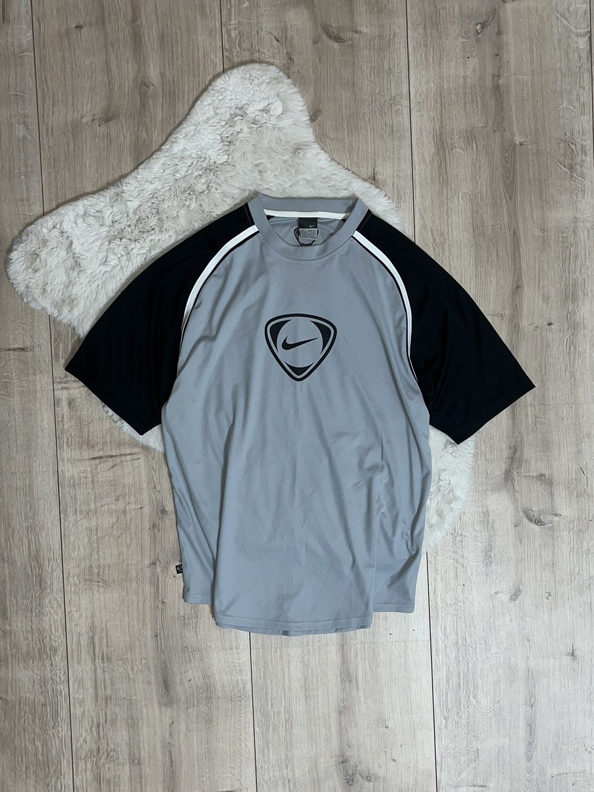 Nike Streetwear Vintage 90S Vintage Nylon Big Logo Nike T shirt Grailed