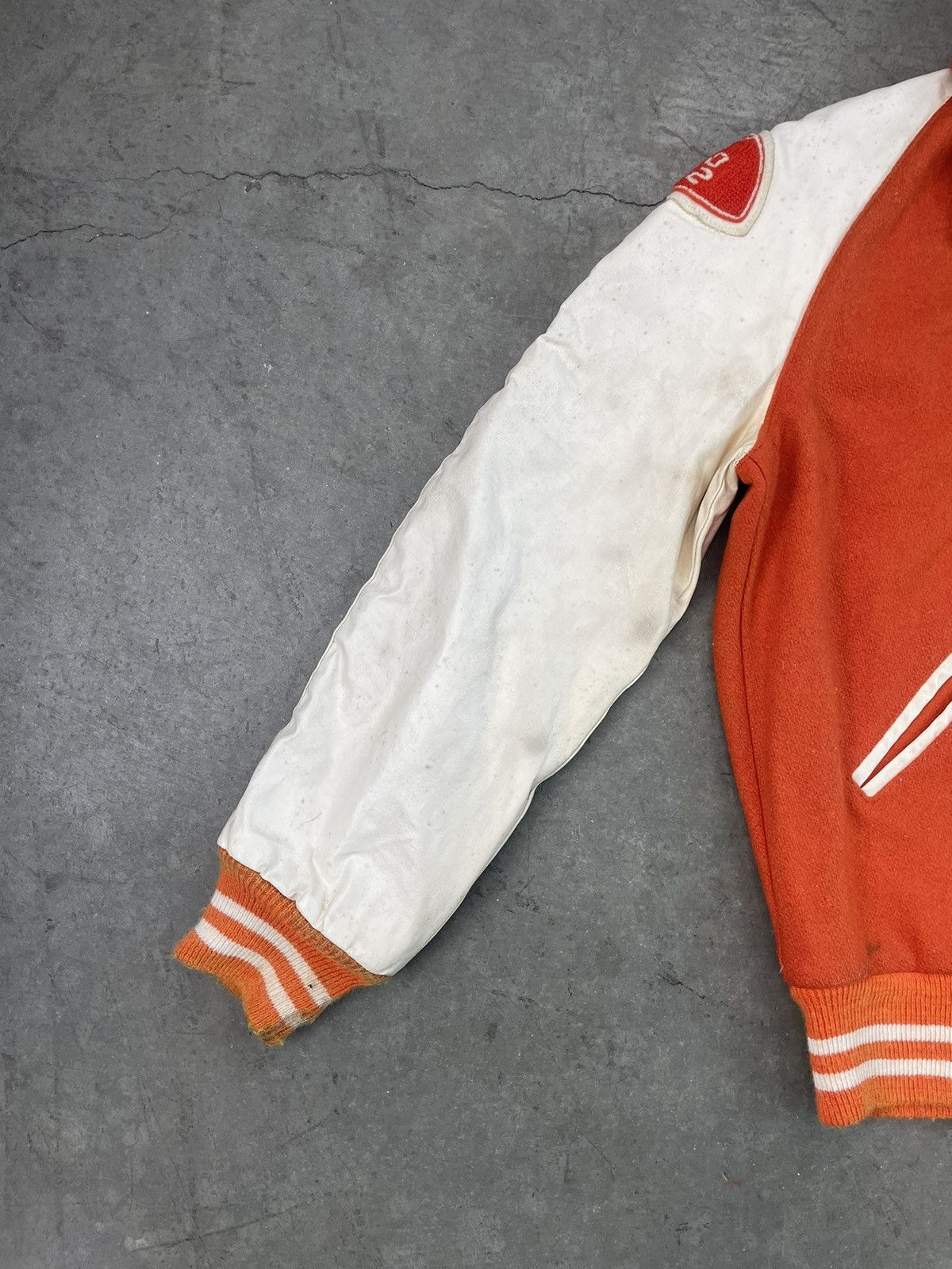 Vintage Vintage "T" Band Varsity Letterman Jacket - Orange/ White Size US S / EU 44-46 / 1 - 4 Thumbnail