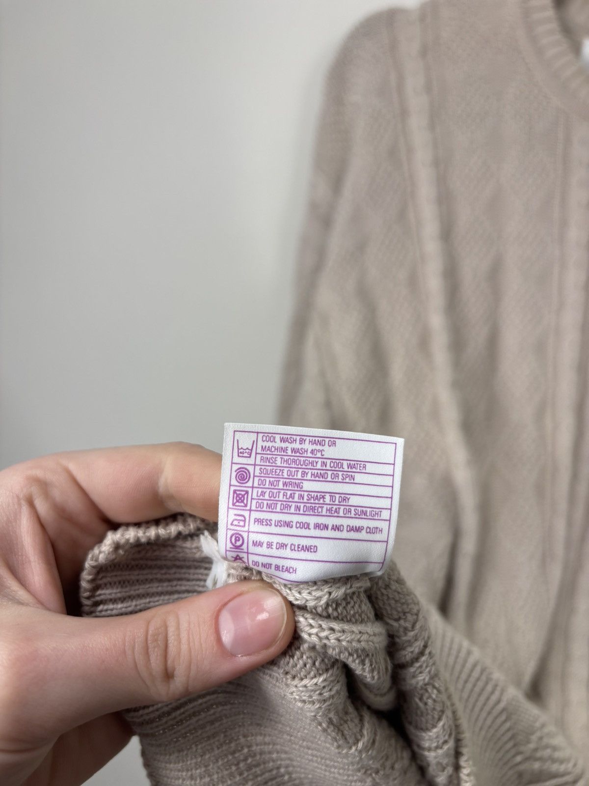 Pringle Of Scotland Vintage Pringle Of Scotland Beige Cable Knit Cotton Sweater Size US M / EU 48-50 / 2 - 13 Thumbnail