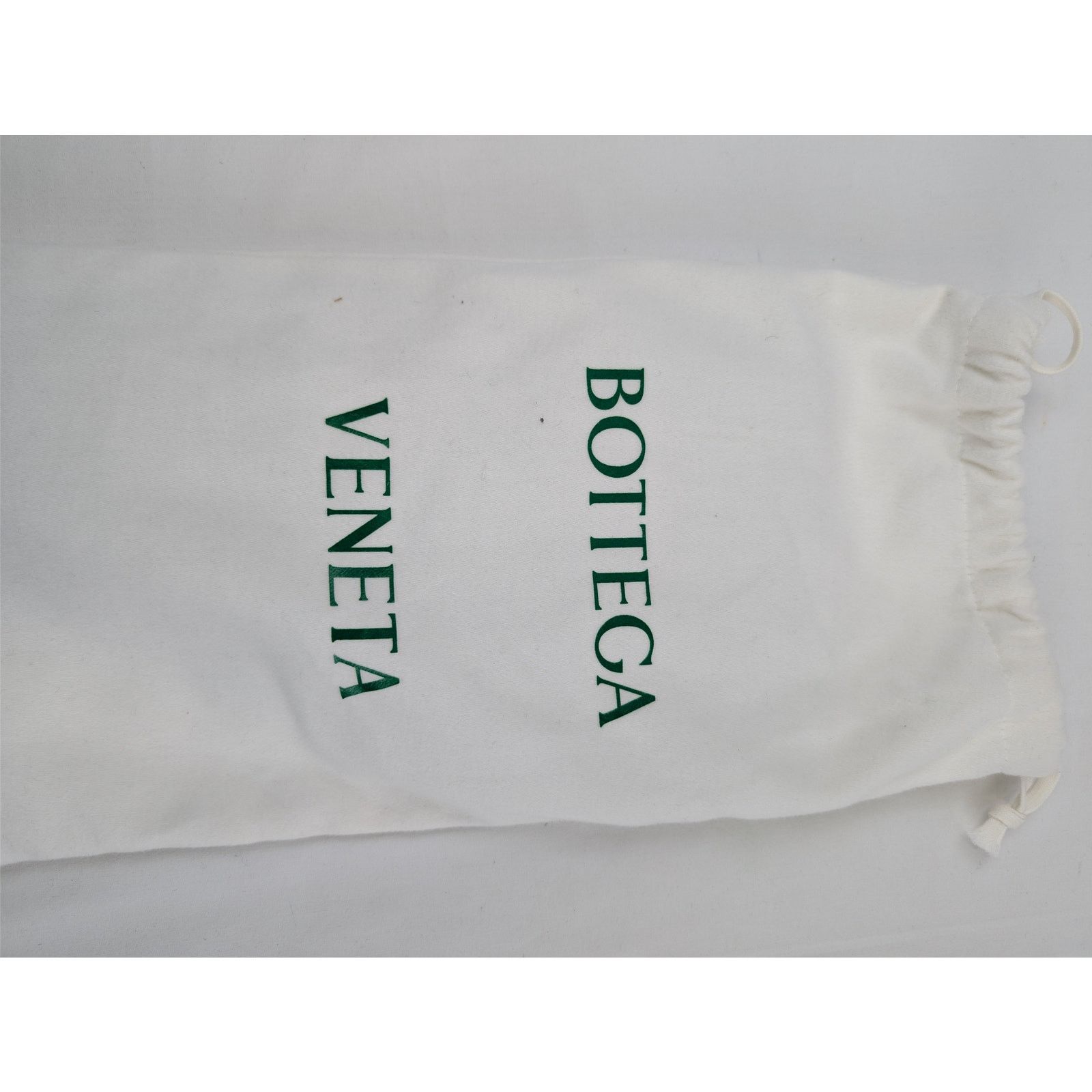 Bottega Veneta o1rshd1 Q:3 / Size: 8 / Embossed Croc Leather Gloves Barrel Size ONE SIZE - 17 Thumbnail