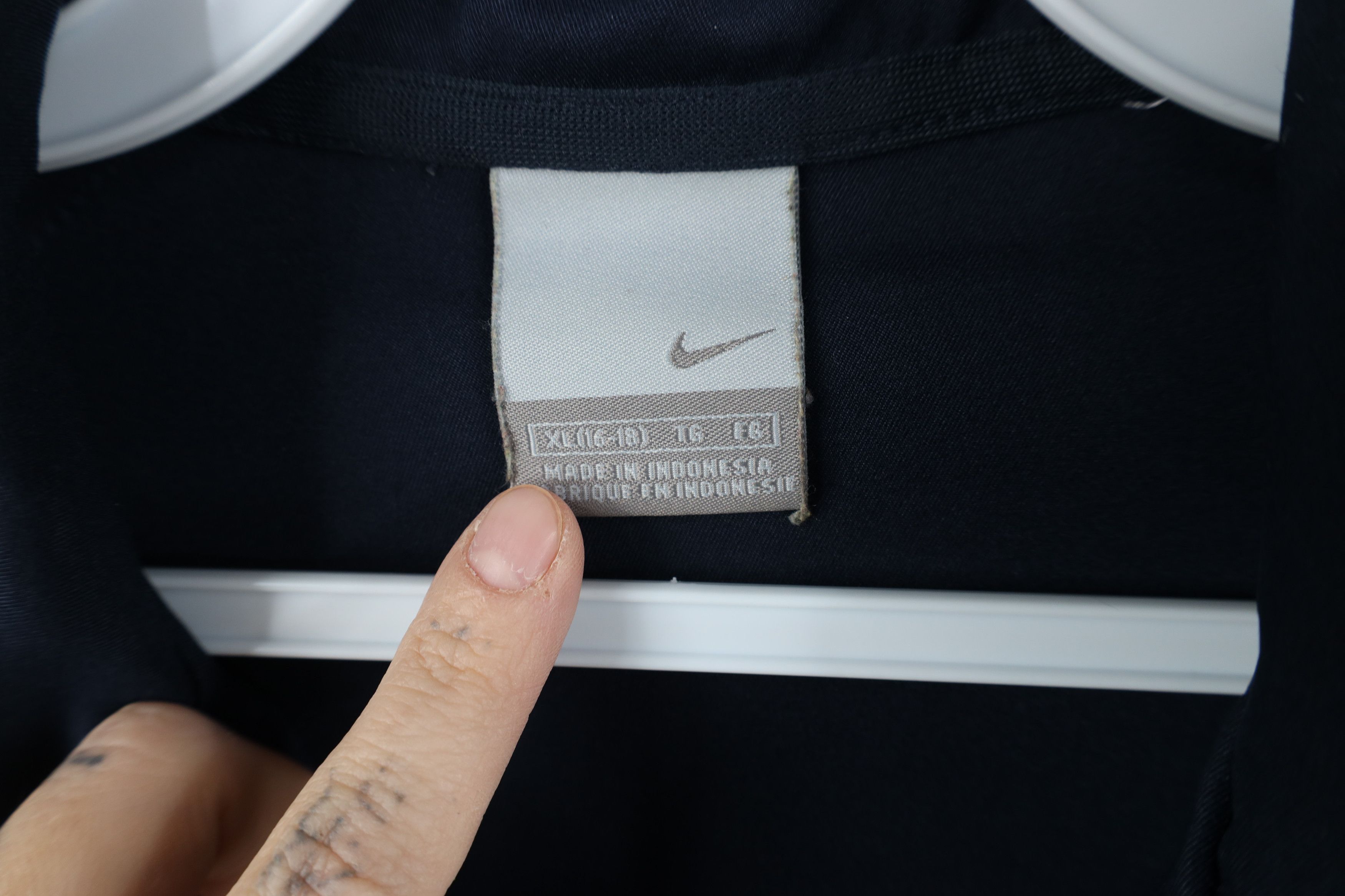 Nike Vintage Nike Challenge Court Scott Mini Swoosh Tennis Jacket Size XL / US 12-14 / IT 48-50 - 9 Thumbnail