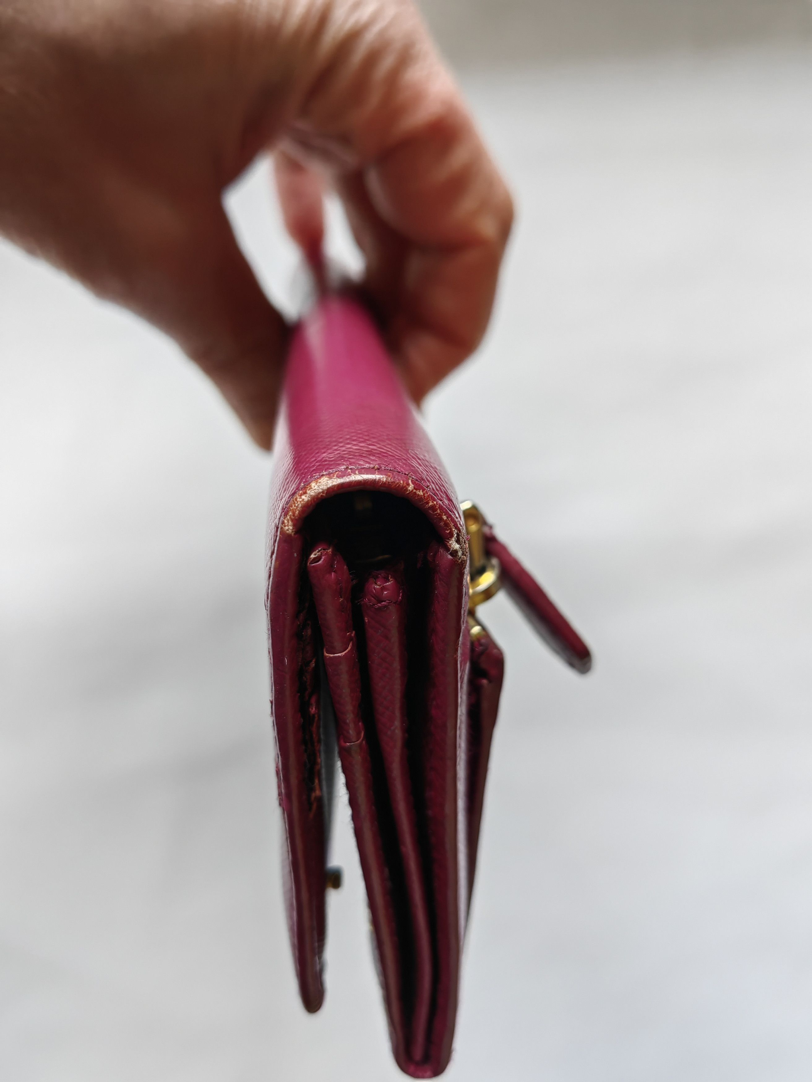 Prada Authentic Prada Wallet Saffiano Long Logo Magenta Size ONE SIZE - 11 Thumbnail