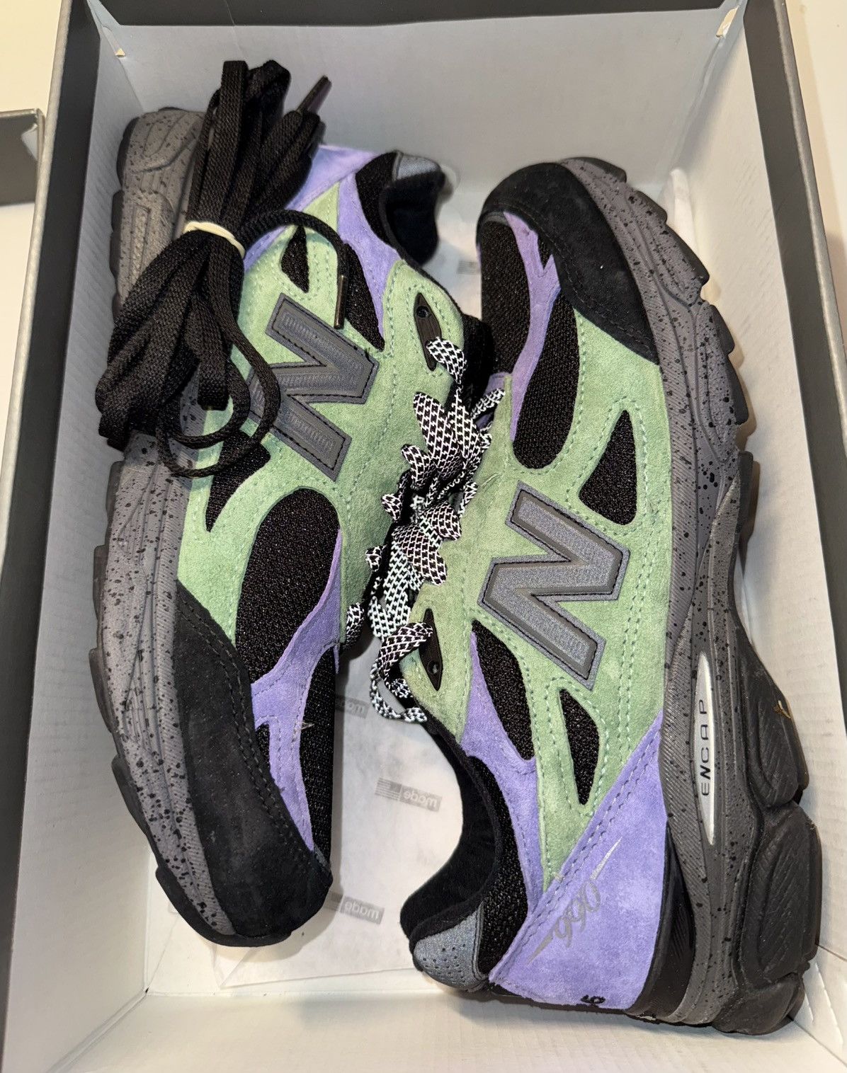 New Balance × Stray Rats Stray Rats New Balance 990v3 The Joker Reprise Finale Size US 9.5 / EU 42-43 - 8 Thumbnail
