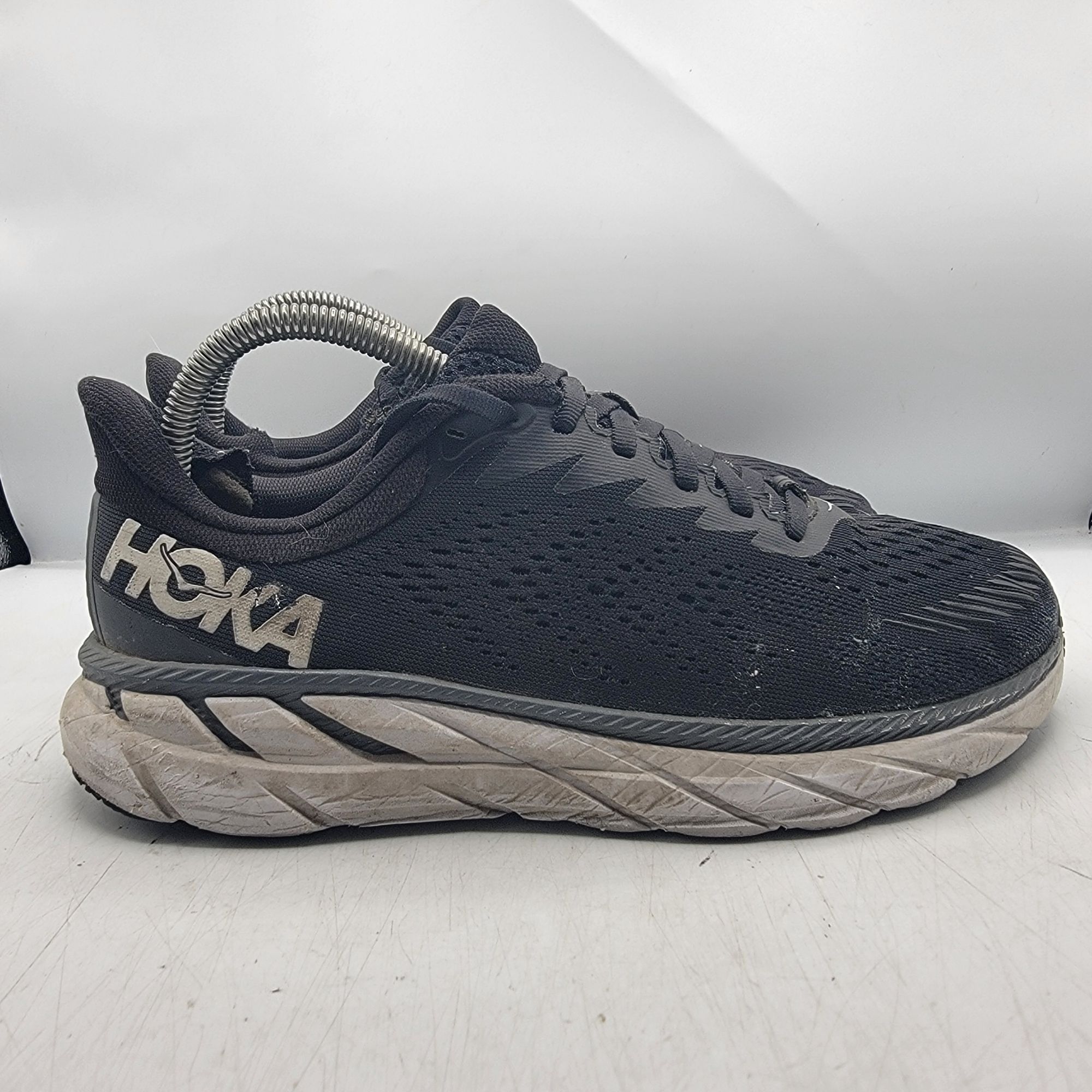 Hoka Hoka One One Clifton 7 Womens 7.5 D Wide Black Athletic Shoe Size US 7.5 / IT 37.5 - 13 Thumbnail