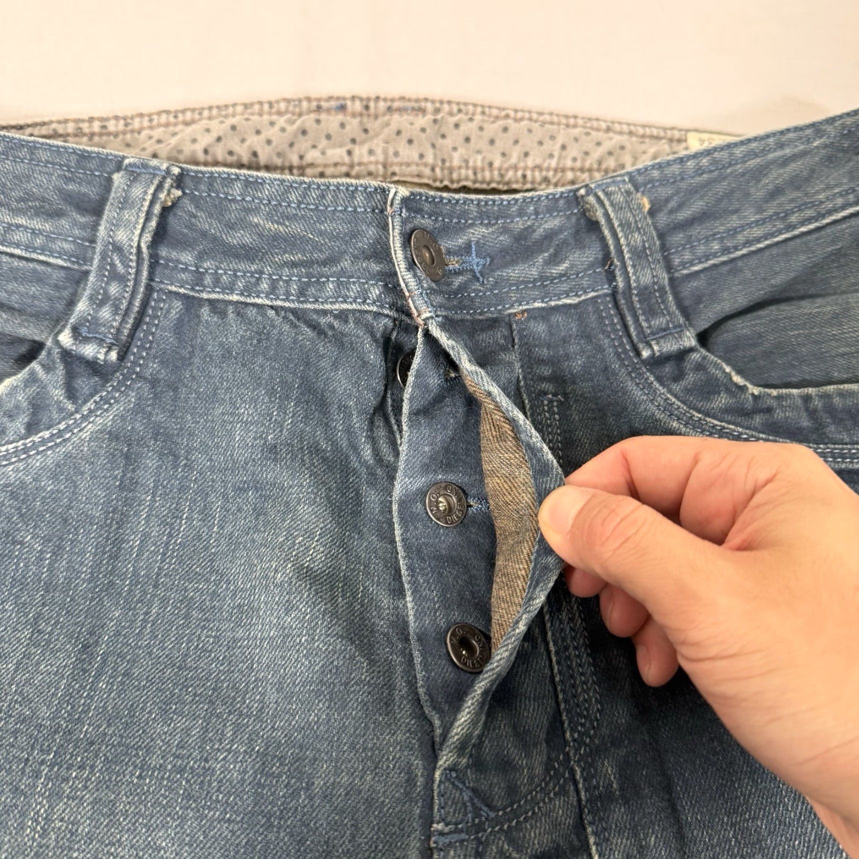 Diesel Diesel Jeans Mens 33x28 Blue TIMMEN Straight Denim Pants Button Fly Western Jeans Size US 33 - 4 Thumbnail