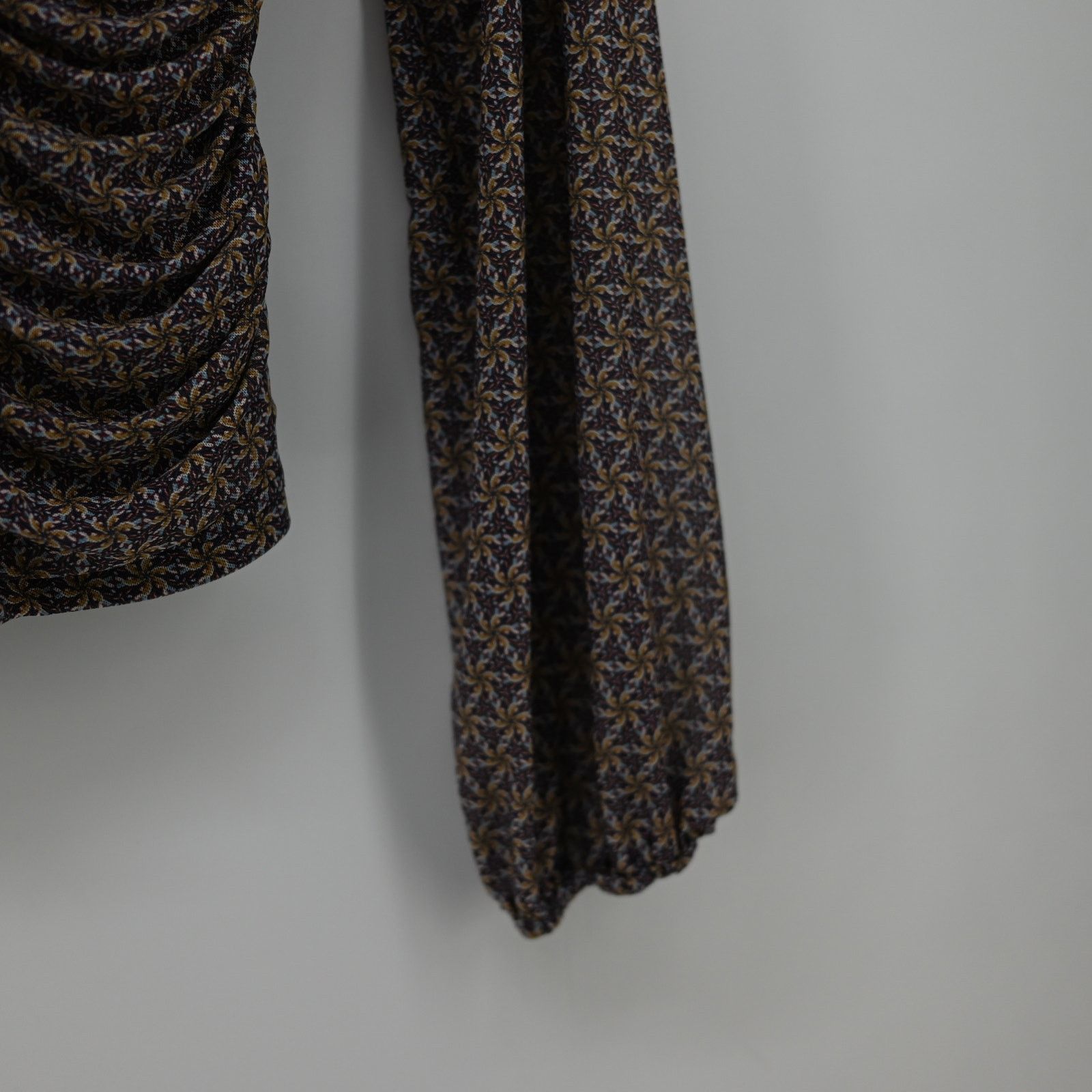 Other Gimmick Size M Floral Ruched Long Sleeve Top Y2K Style Size M / US 6-8 / IT 42-44 - 9 Thumbnail