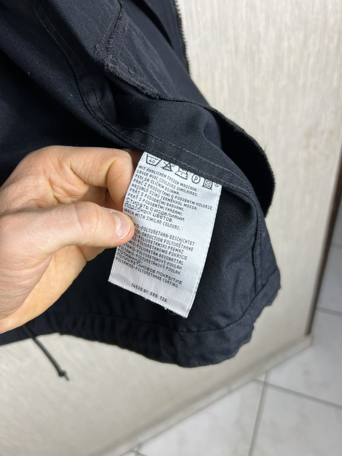Levi's Vintage 90s Levi’s nylon zip jacket technical casual pocket Size US S / EU 44-46 / 1 - 13 Thumbnail
