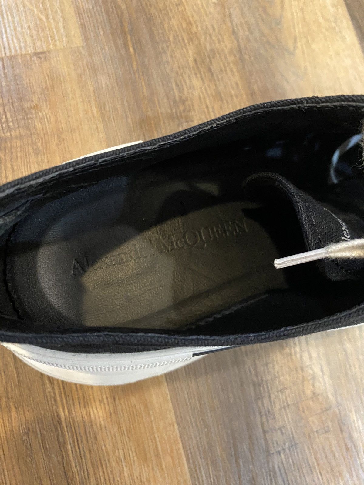Alexander McQueen Alexander Mcqueen TreadSlick Sneaker Size US 11 / EU 44 - 7 Thumbnail