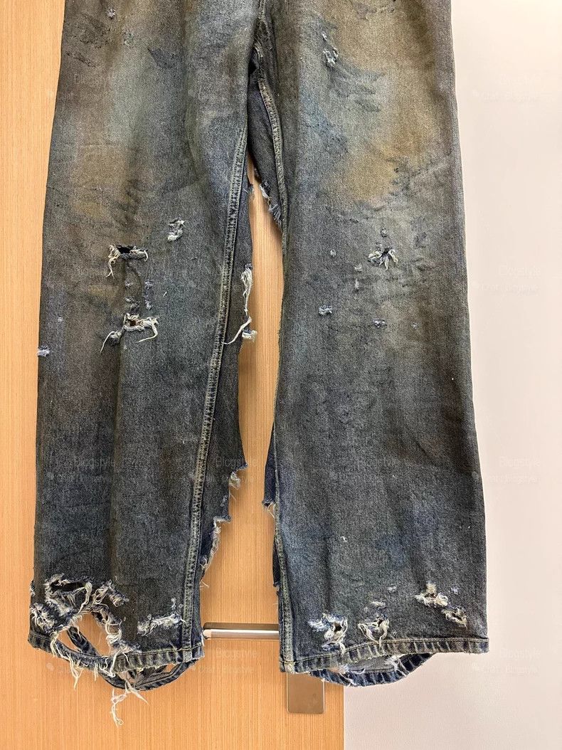 Balenciaga Balenciaga size XS Distressed Wide Leg Denim Pants Size US 27 - 3 Thumbnail