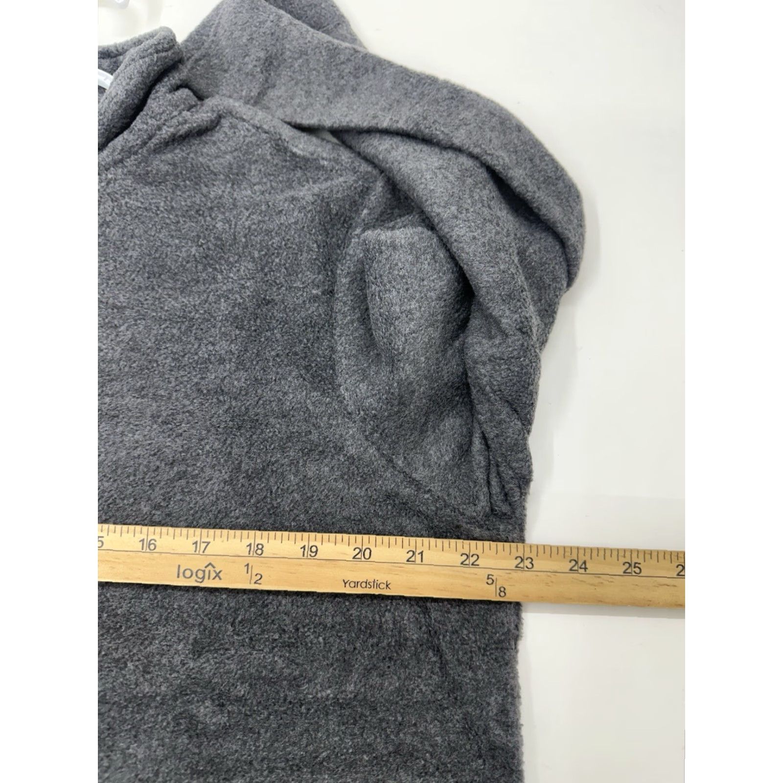 Vintage Anthony Richards Womens Pullover Size Petite XL Gray Long Sleeve Henley Fleece Shirt Womens Regular Polyester T-Shirt Size XL / US 12-14 / IT 48-50 - 7 Thumbnail