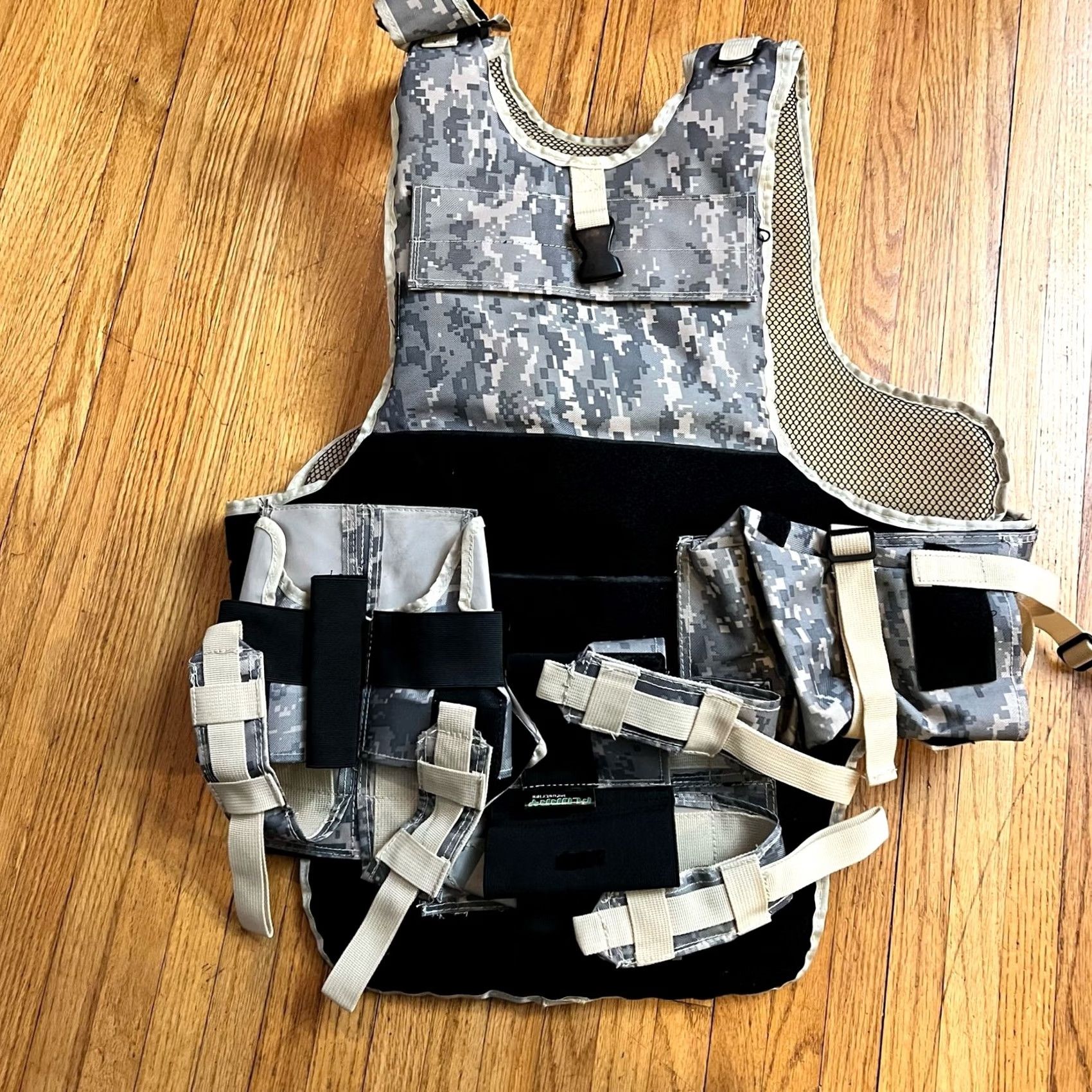 Vintage Flurry Camo Woodland Ultraback Emissary Vest Shirt Mens L Green Tactical Military Jacket Vest Size US L / EU 52-54 / 3 - 3 Thumbnail