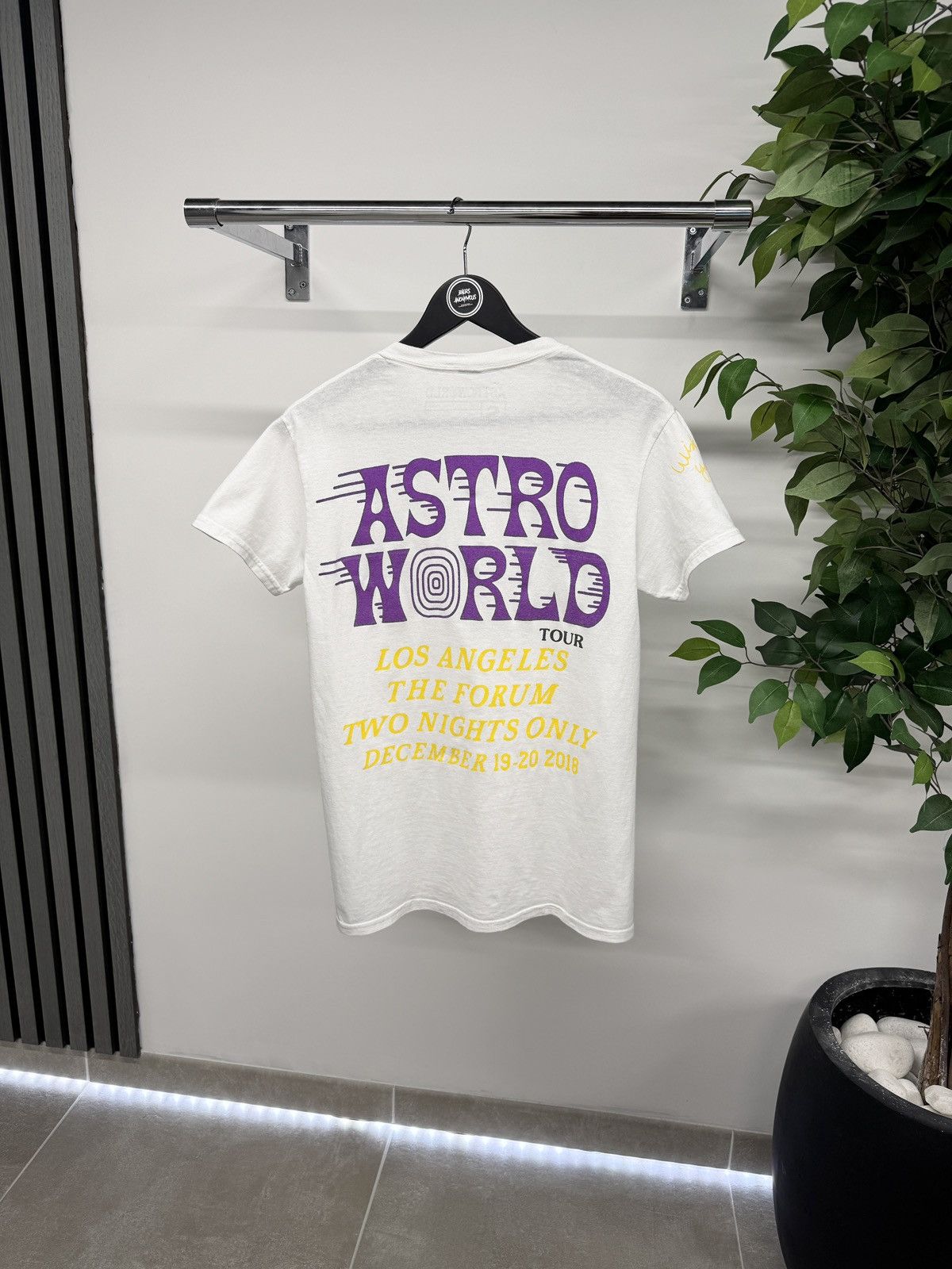 Travis Scott Astroworld LA Forum T-Shirt In White RRP £100