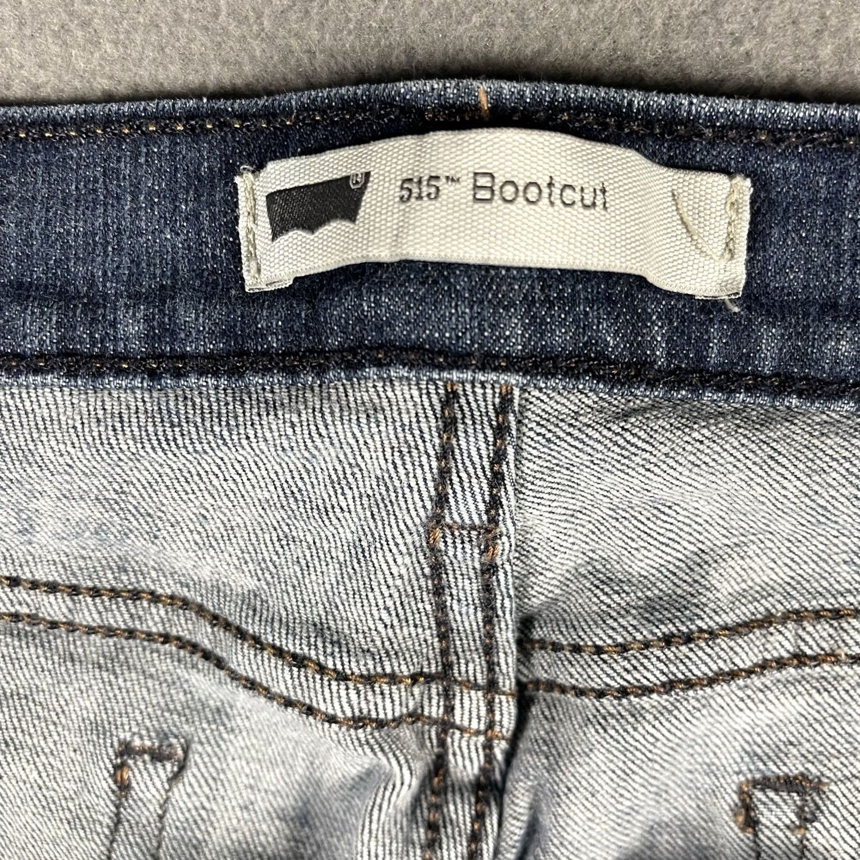 Levi's Levi's 515 Bootcut Jeans Women's Size 16S Medium Wash High Rise Denim 33x30 Blue Size 38" / US 16 / IT 52 - 5 Thumbnail