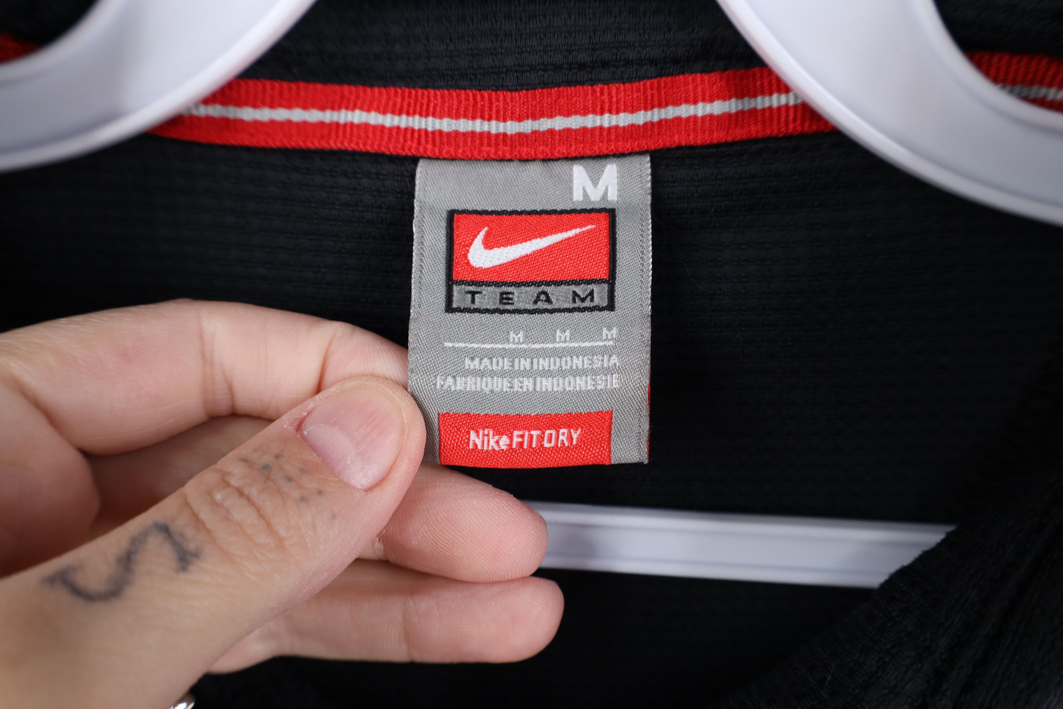 Nike Vintage Nike Scott Mini Swoosh Ohio State University Polo Size US M / EU 48-50 / 2 - 11 Thumbnail