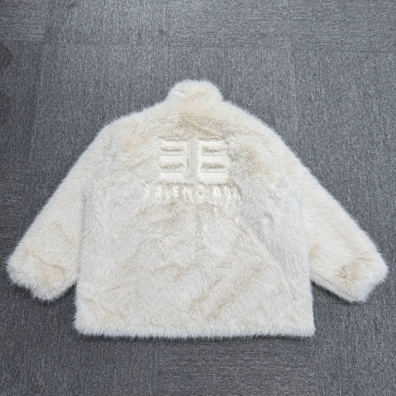 Balenciaga Balenciaga Runway Fur Coat - dmc Size US XS / EU 42 / 0 - 1 Thumbnail