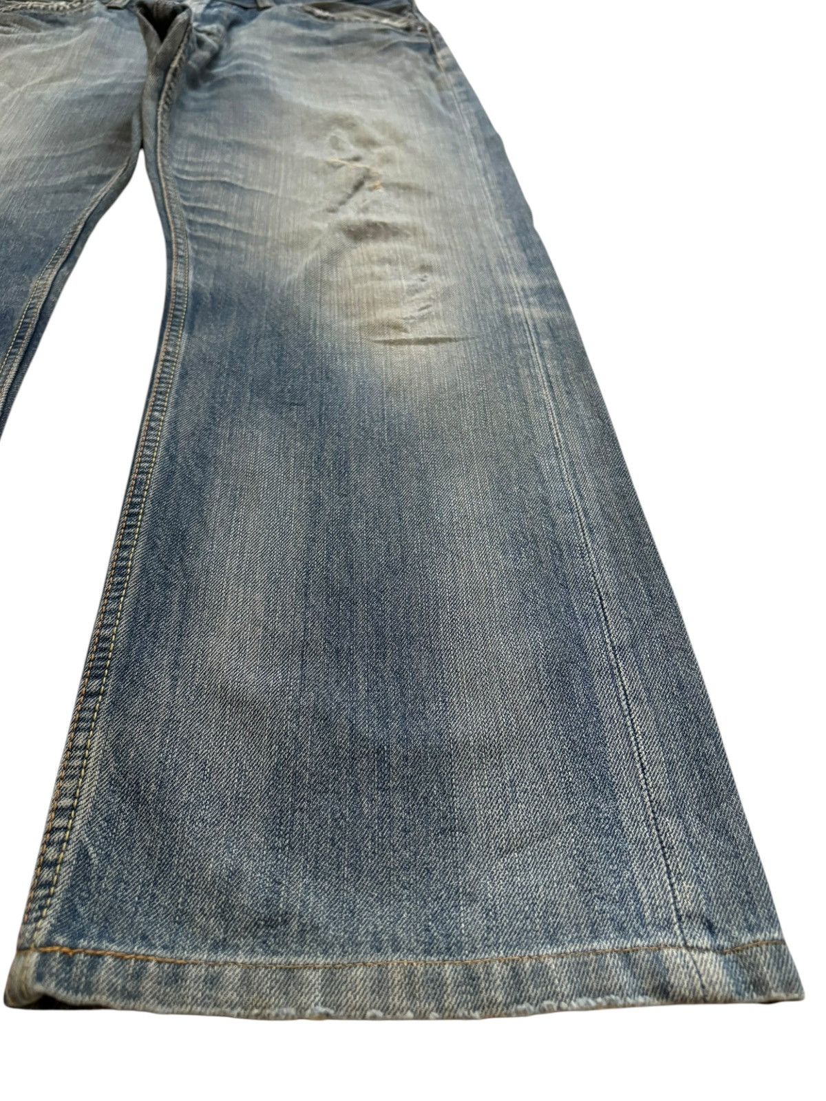 Japanese Brand Vintage Japanese Brand Faded Rusty Wash Distress Baggy Jeans Size US 34 / EU 50 - 7 Thumbnail