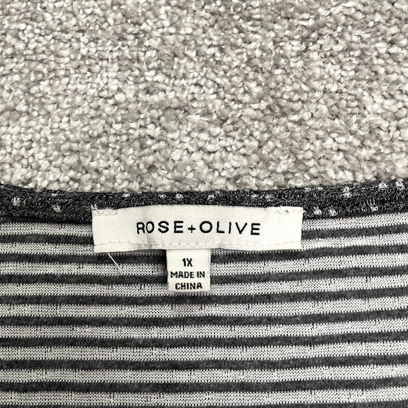 Vintage Rose + Olive Knit Tunic Blouse 1X Plus Rolled Sleeve Casual Top Womens Size XL / US 12-14 / IT 48-50 - 4 Thumbnail