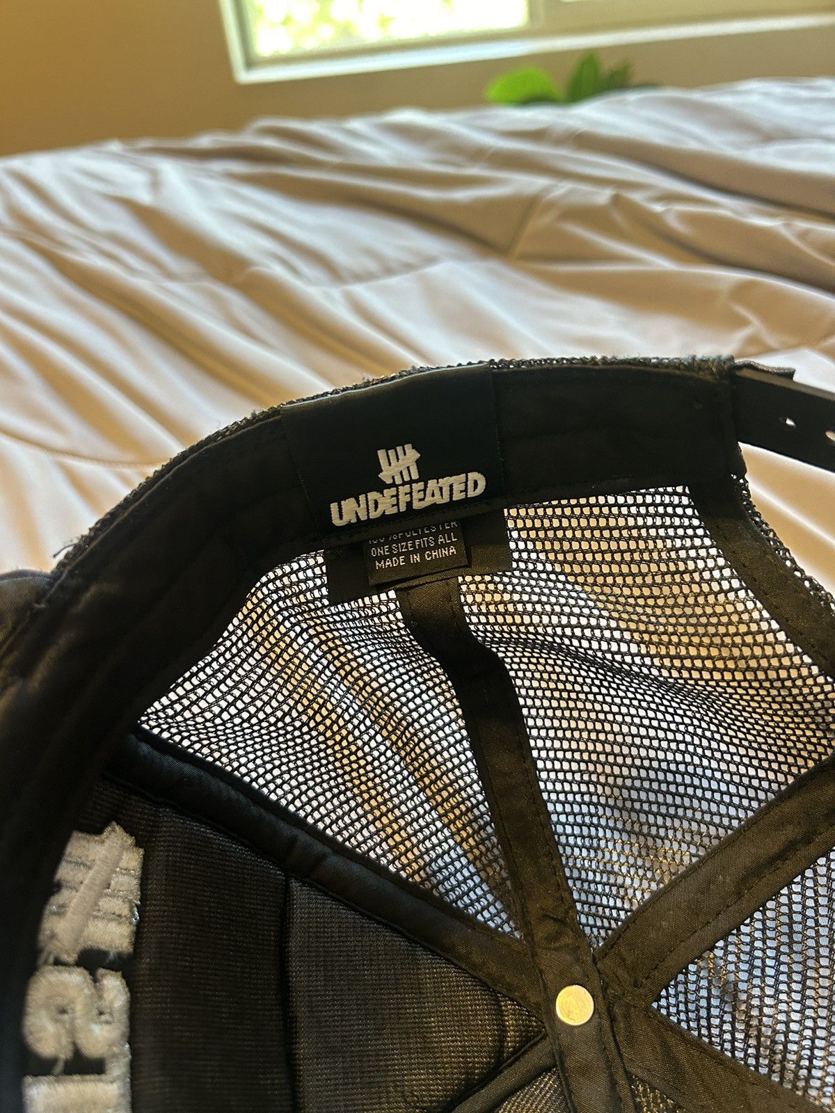 Undefeated Undftd Sports Trucker Cap Black/White Size ONE SIZE - 7 Thumbnail